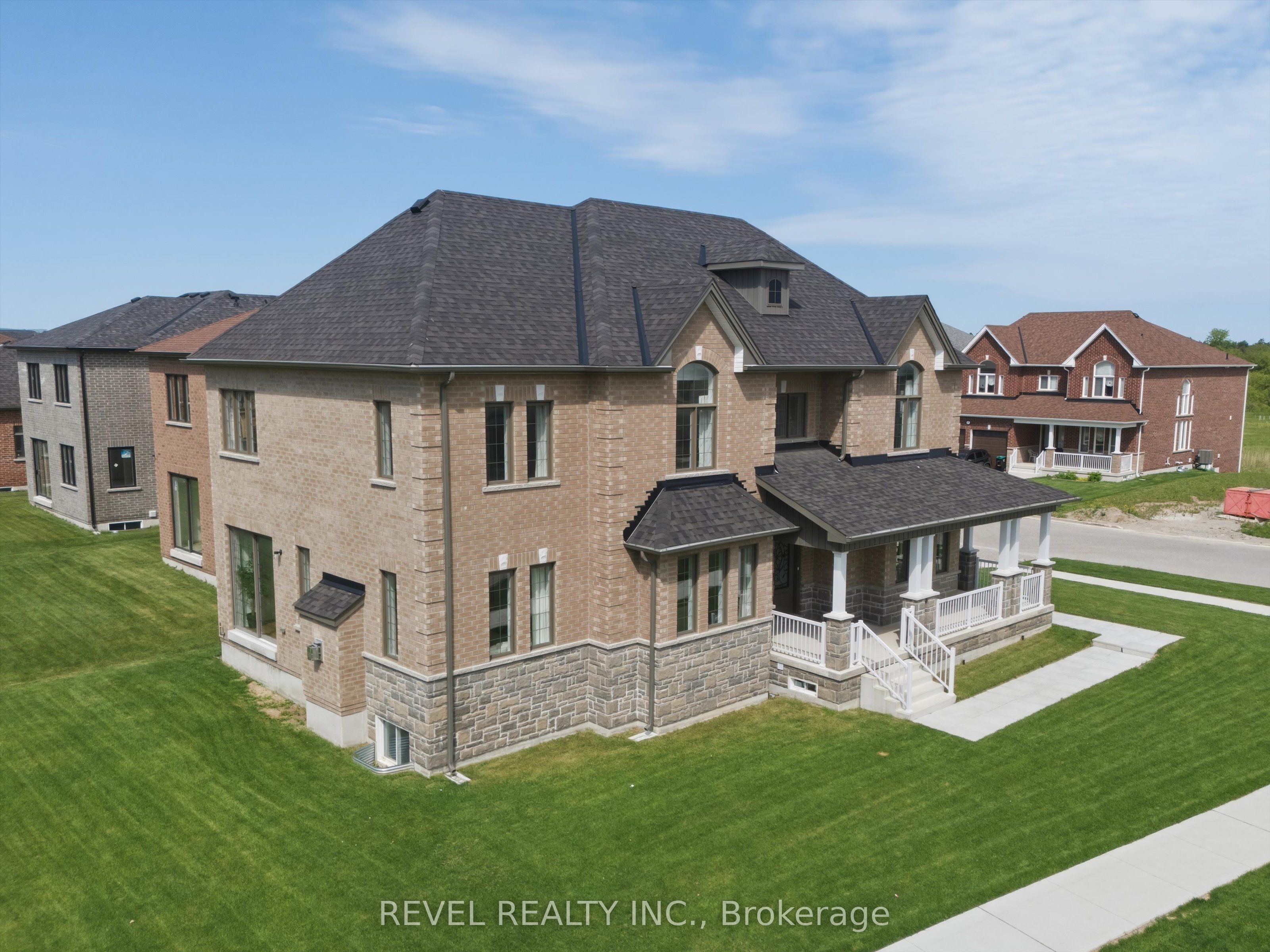 63 Wood Crescent, Essa, ON L3W 0M5 photo 4