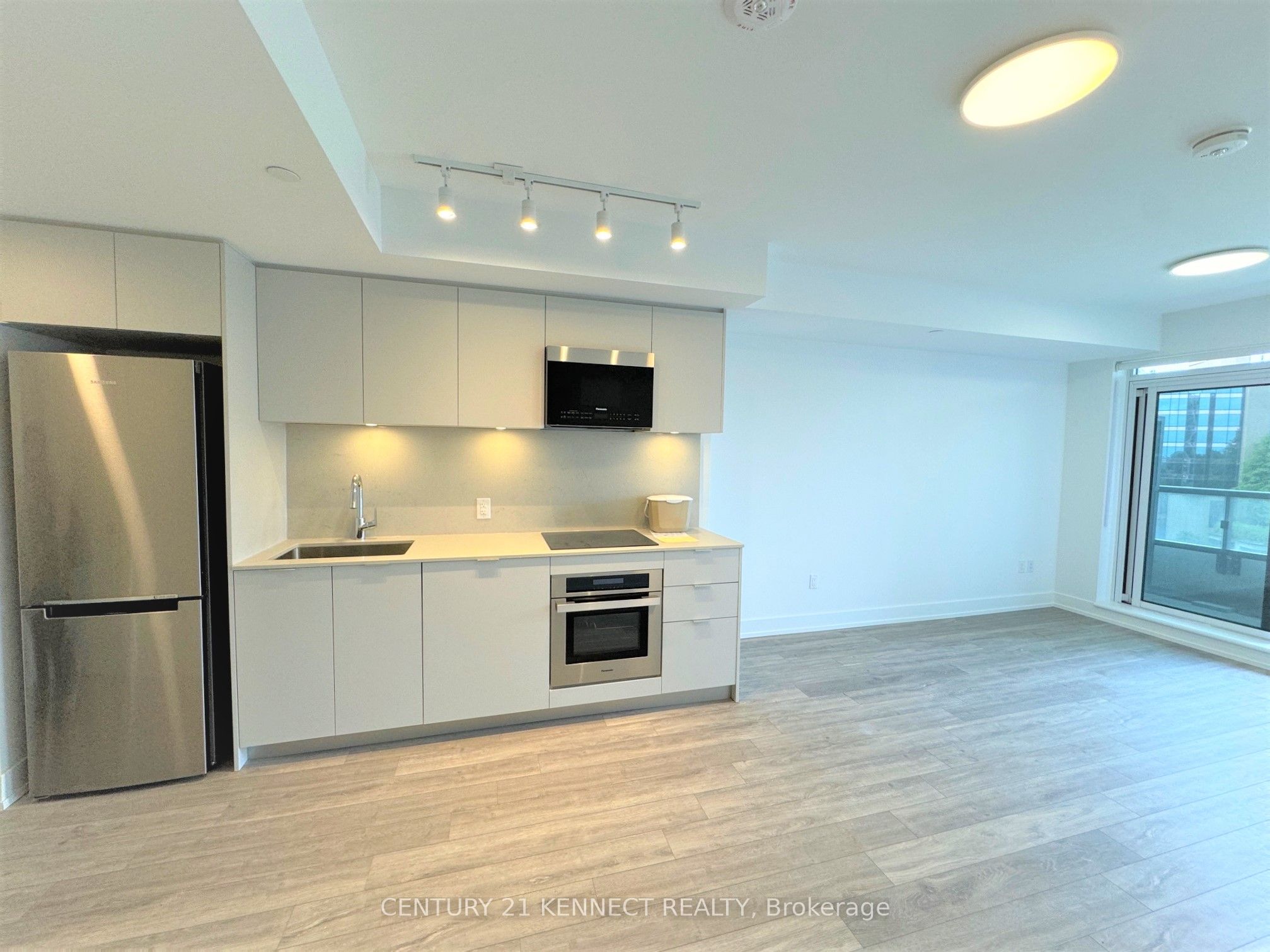 9 Clegg Road 912, Markham, ON L6G 0H3 photo 4