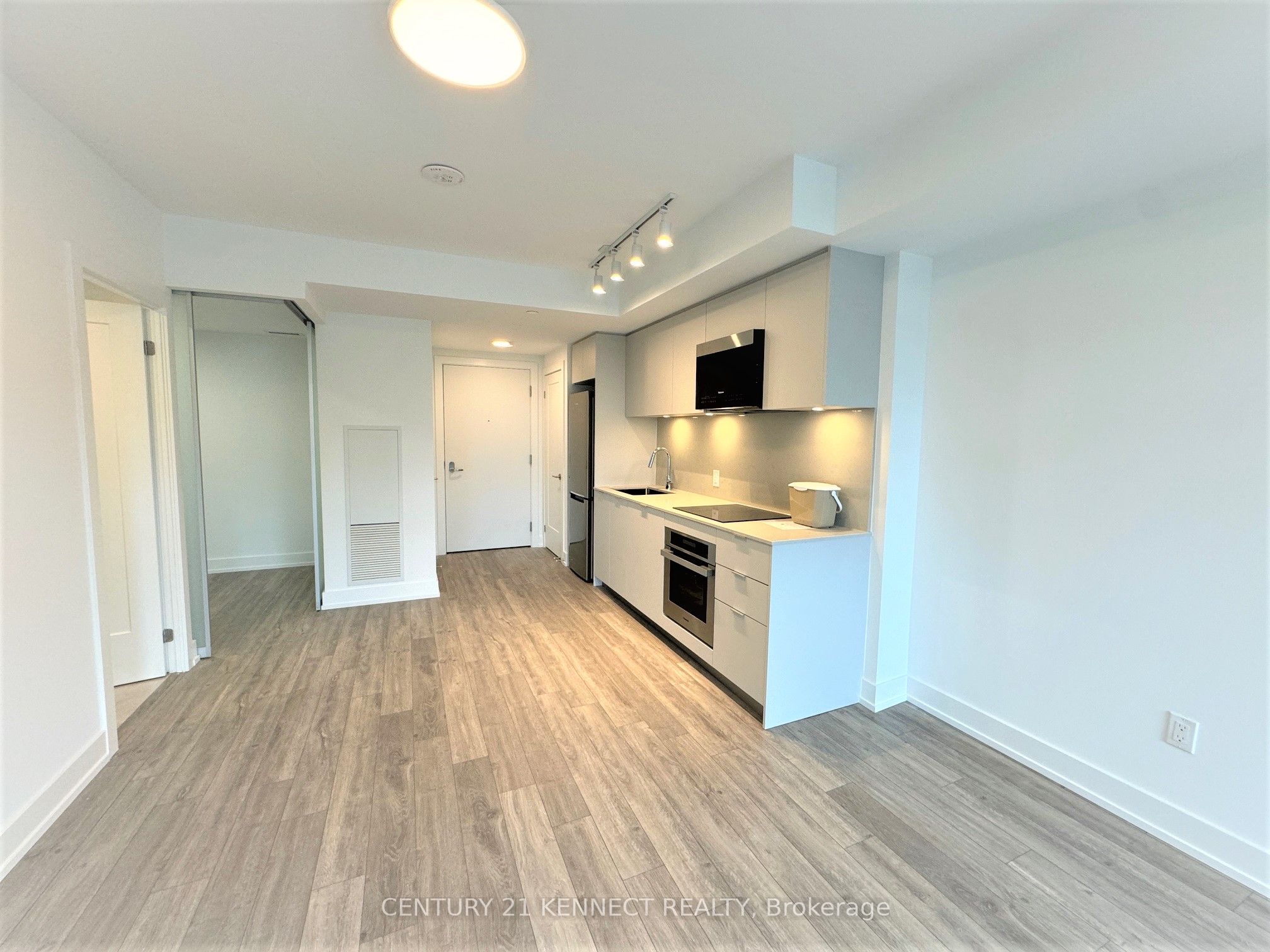 9 Clegg Road 912, Markham, ON L6G 0H3 photo 5