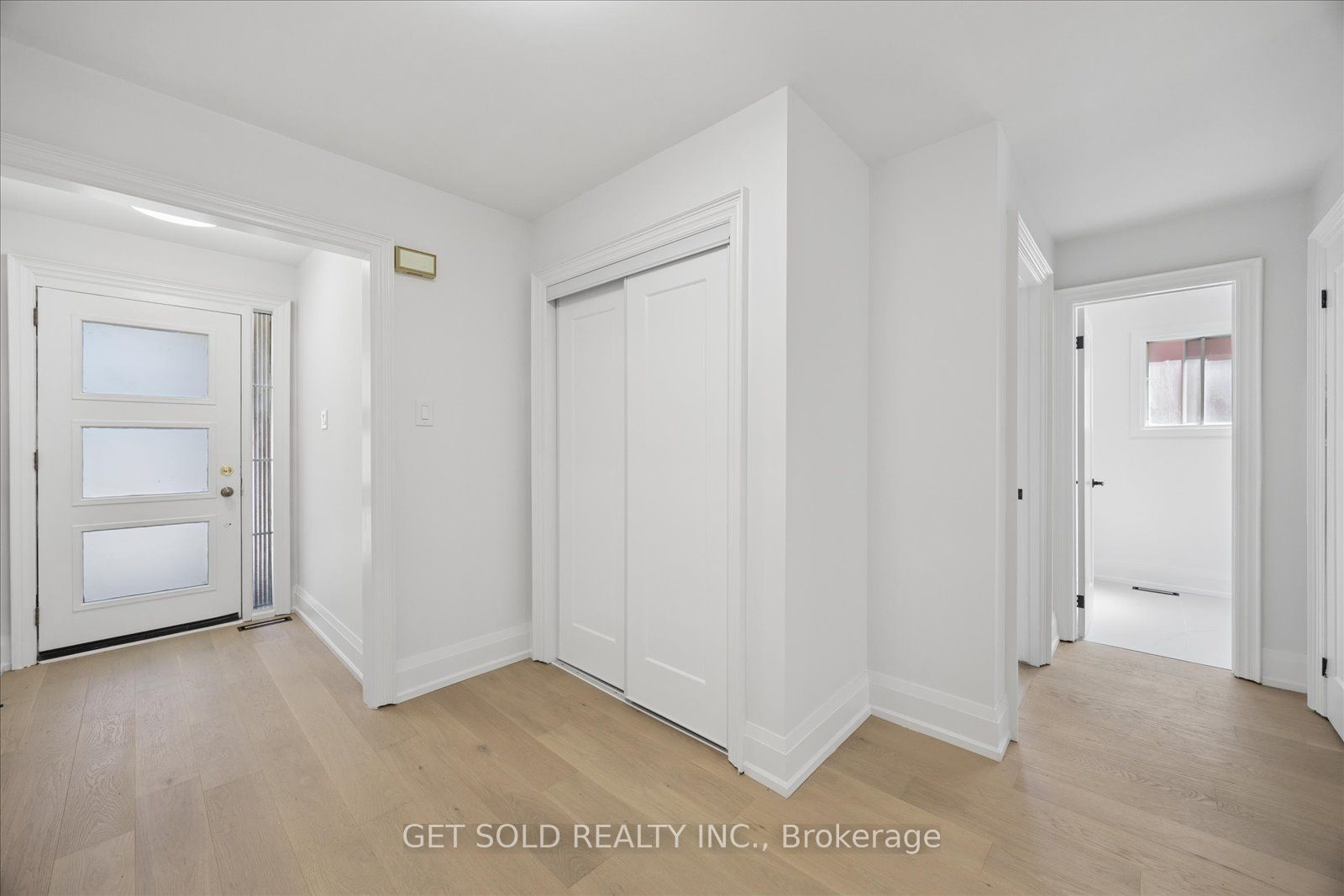 181 Brownridge Drive, Vaughan, ON L4J 7E4 photo 3
