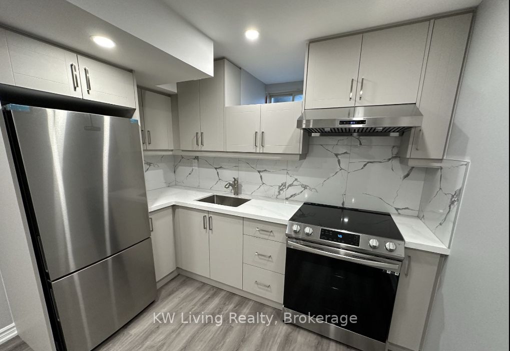 158 William Bartlett Drive LOWER, Markham, ON L6C 0V7 photo 2