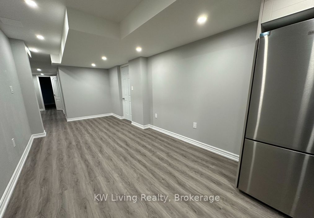 158 William Bartlett Drive LOWER, Markham, ON L6C 0V7 photo 4