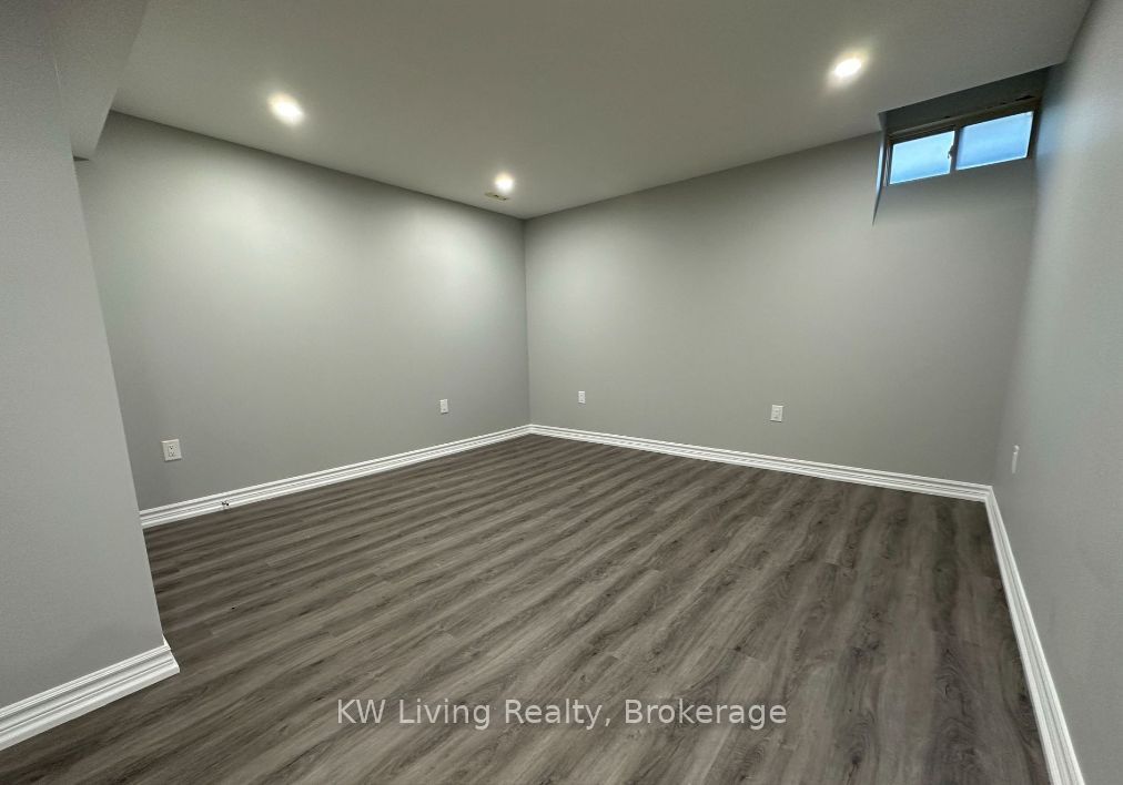158 William Bartlett Drive LOWER, Markham, ON L6C 0V7 photo 5