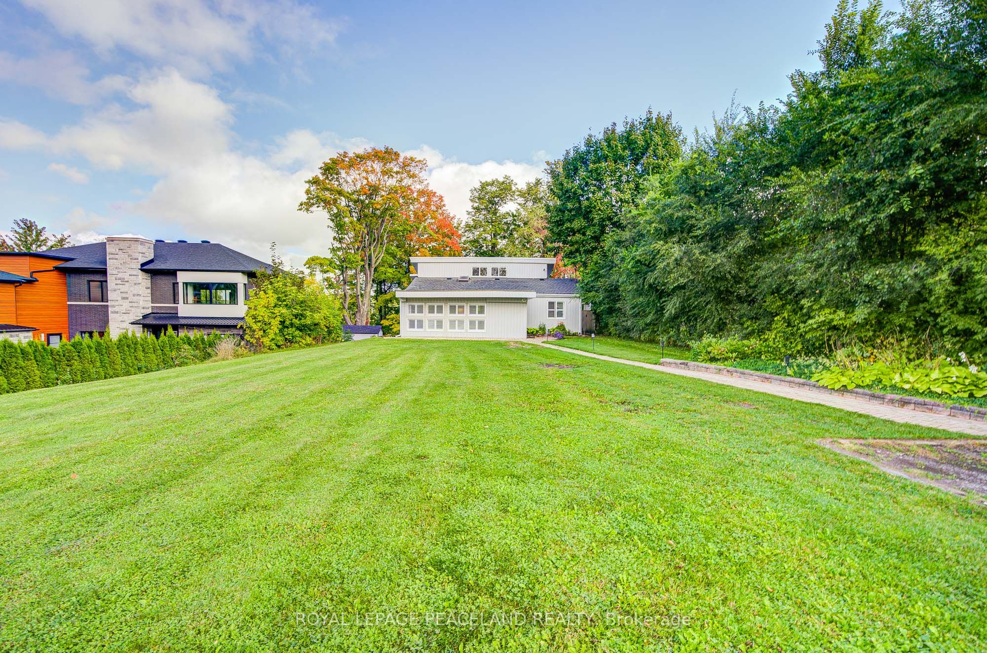 38 Lakeview Avenue, Whitchurch-Stouffville, ON L4A 2H1 photo 4