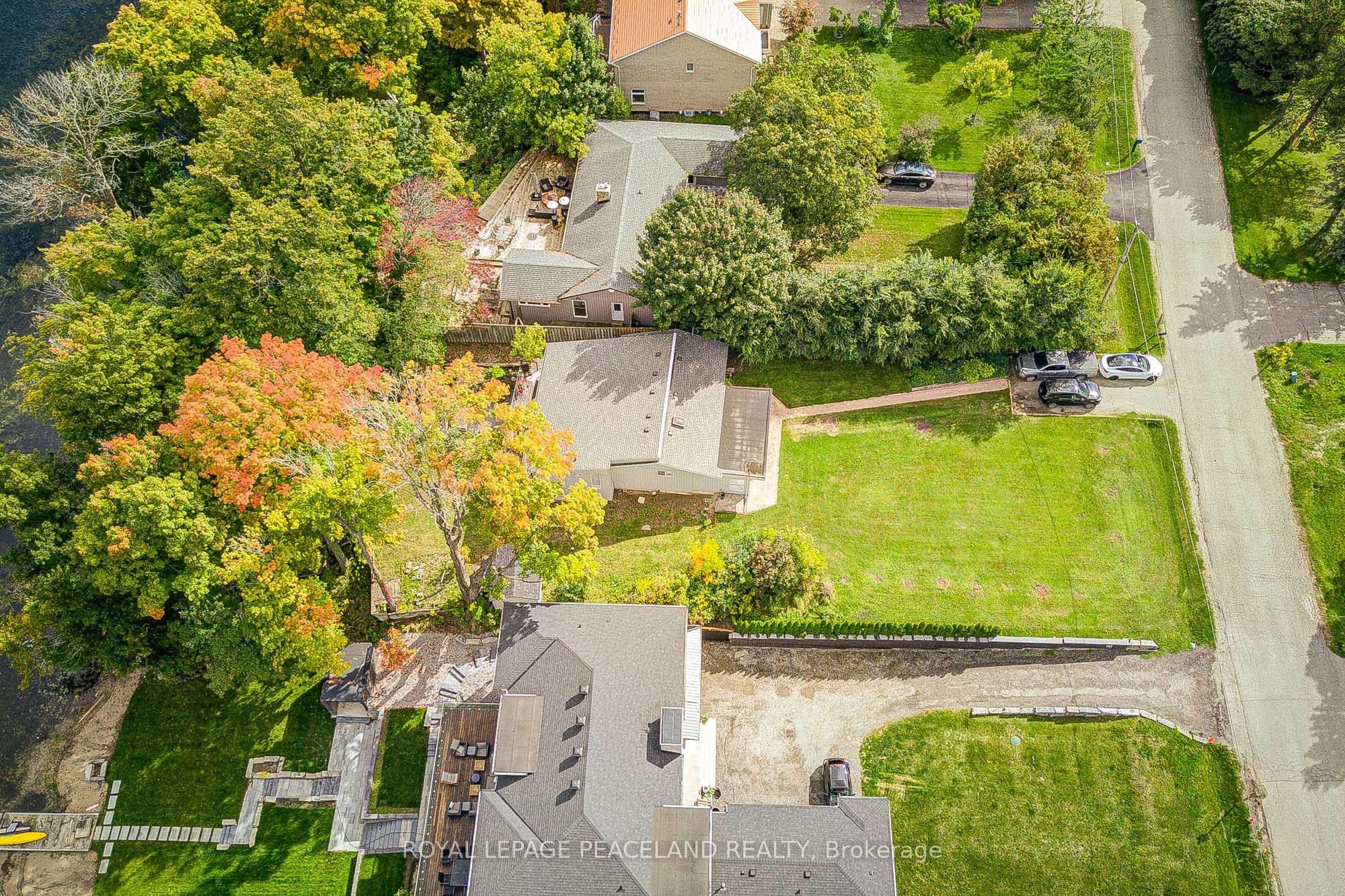 38 Lakeview Avenue, Whitchurch-Stouffville, ON L4A 2H1 photo 5