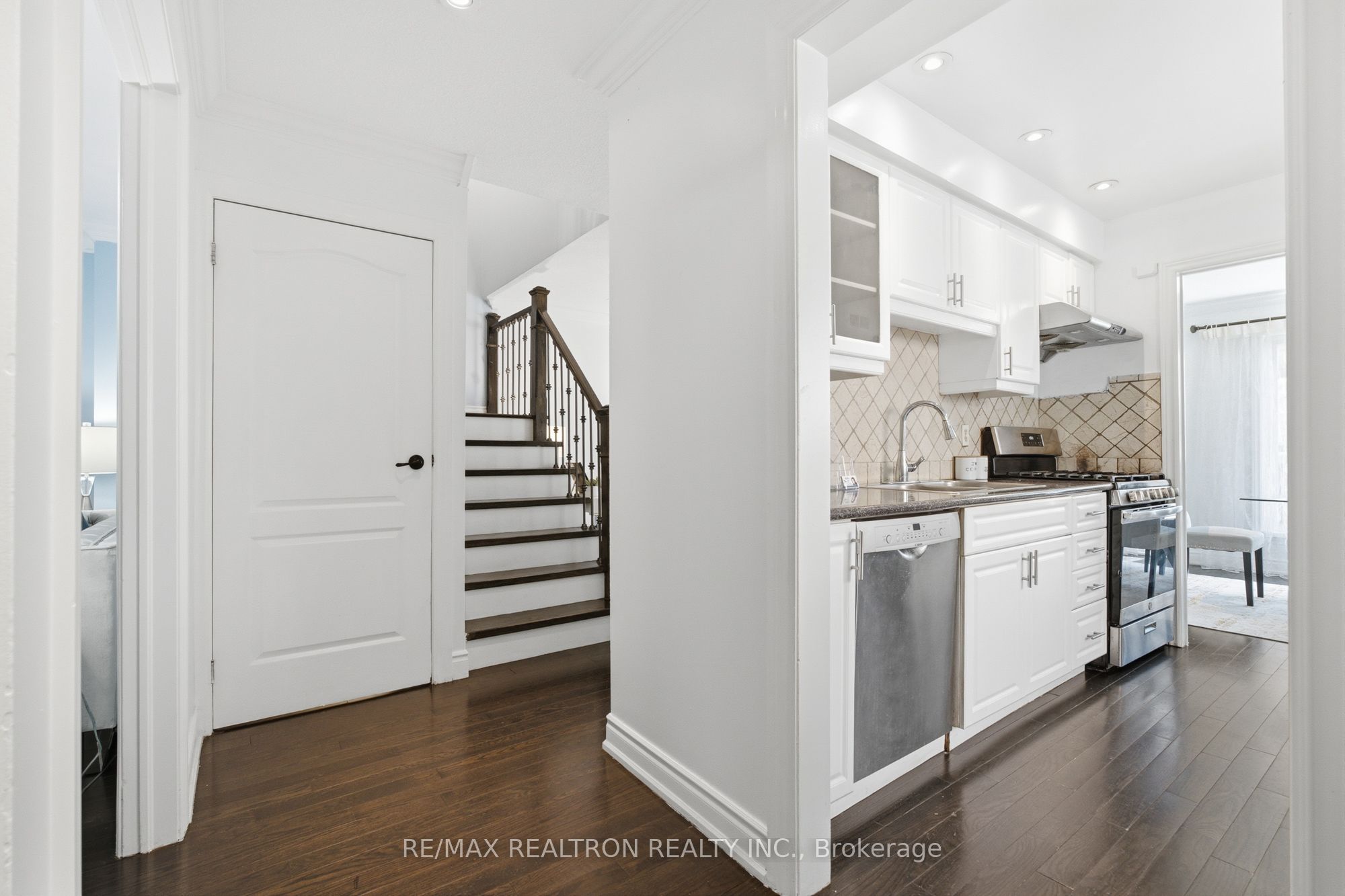 150 Borrows Street, Vaughan, ON L4J 2W8 photo 3