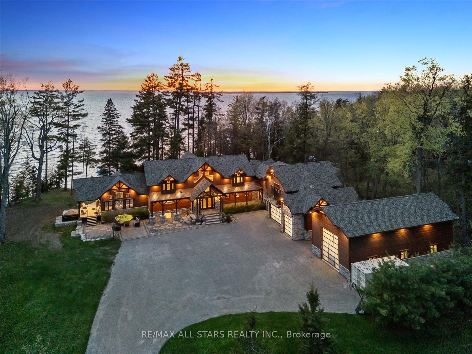 27440 Cedarhurst Beach Road, Brock, ON L0K 1A0