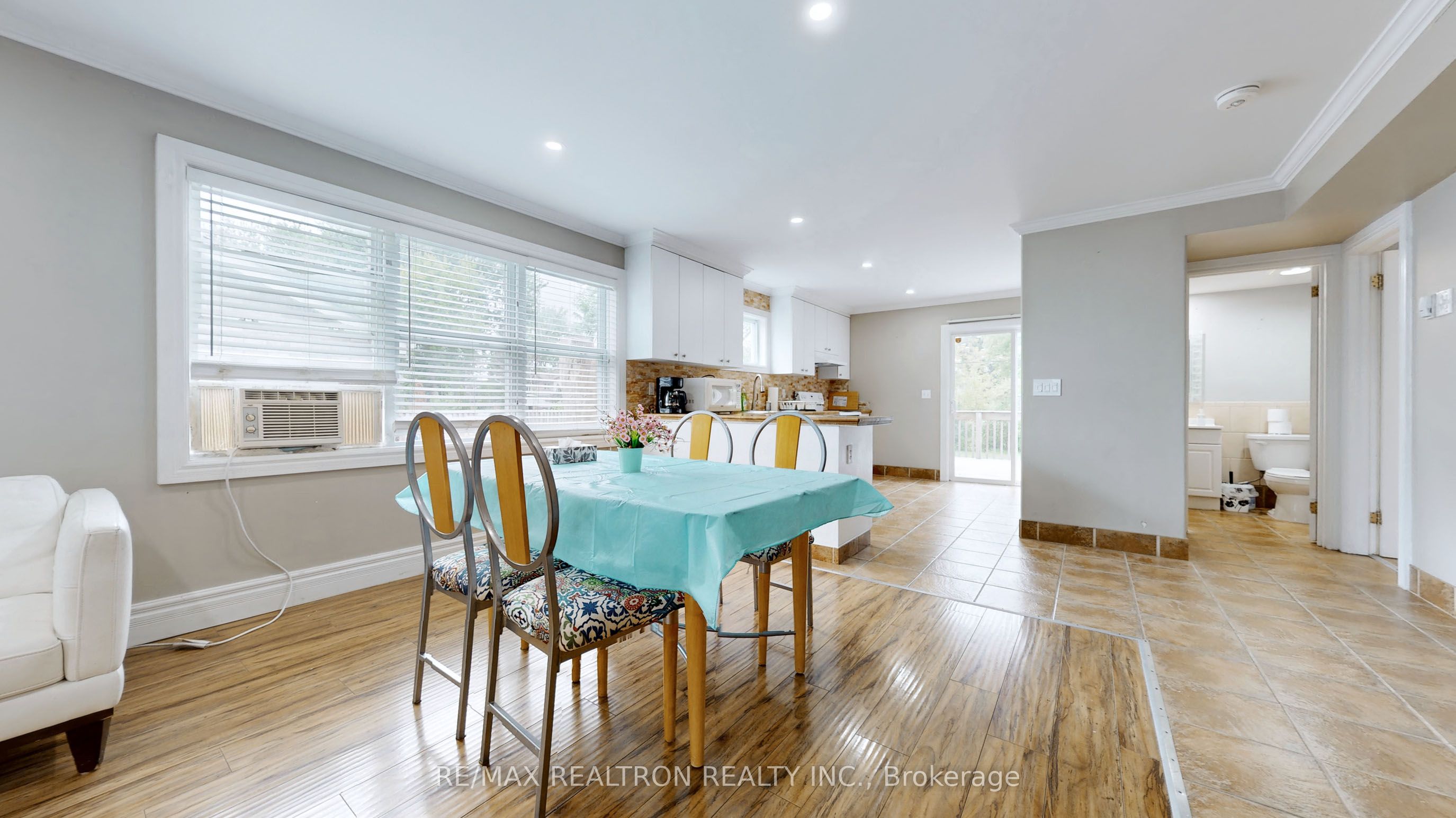 322 Miami Drive Ground Flr, Georgina, ON L4P 2Z7 photo 5