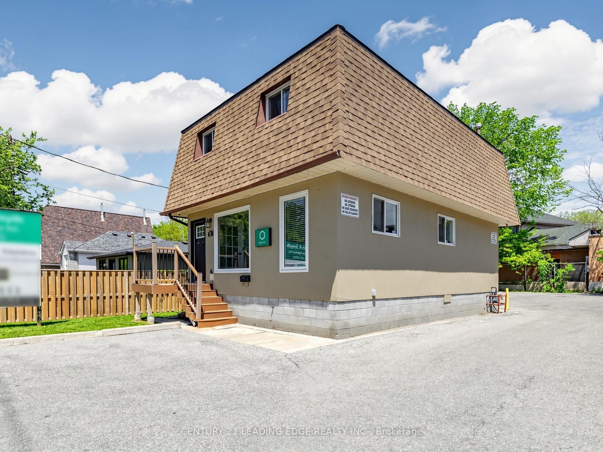 21 Metro Road S, Georgina, ON L4P 1V7 photo 3