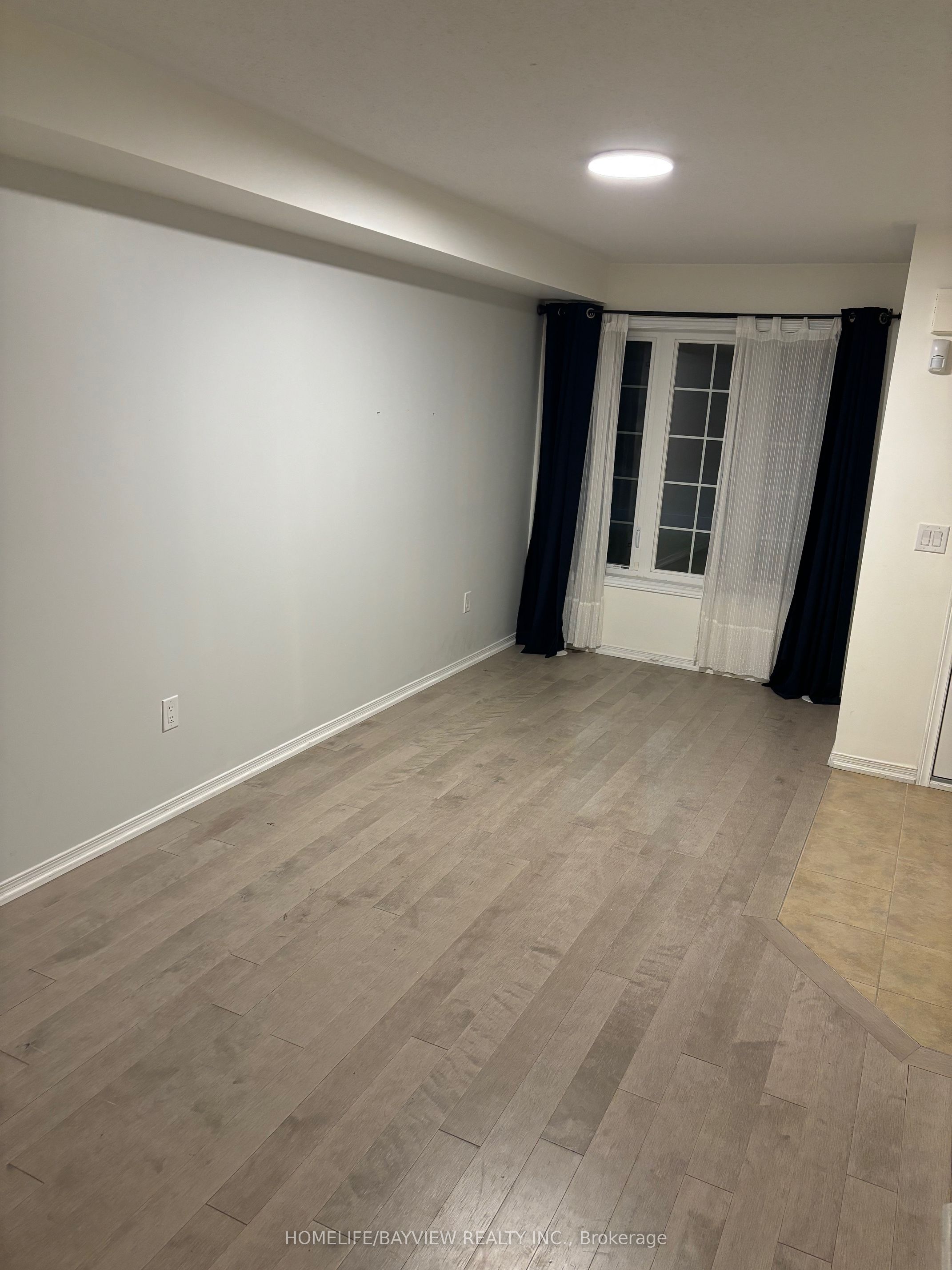 5241 Major Mackenzie Drive E, Markham, ON L6C 0N3 photo 2