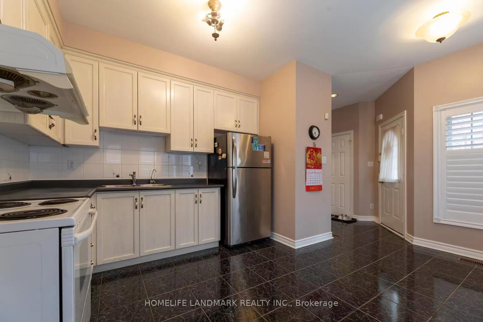 117 Macon Place, Markham, ON L3R 0V4 photo 2