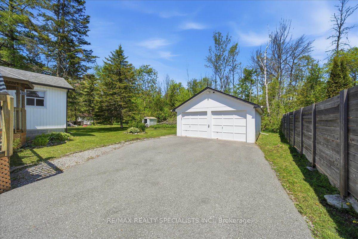 644 Rose Lane, Innisfil, ON L9S 2H5 photo 2