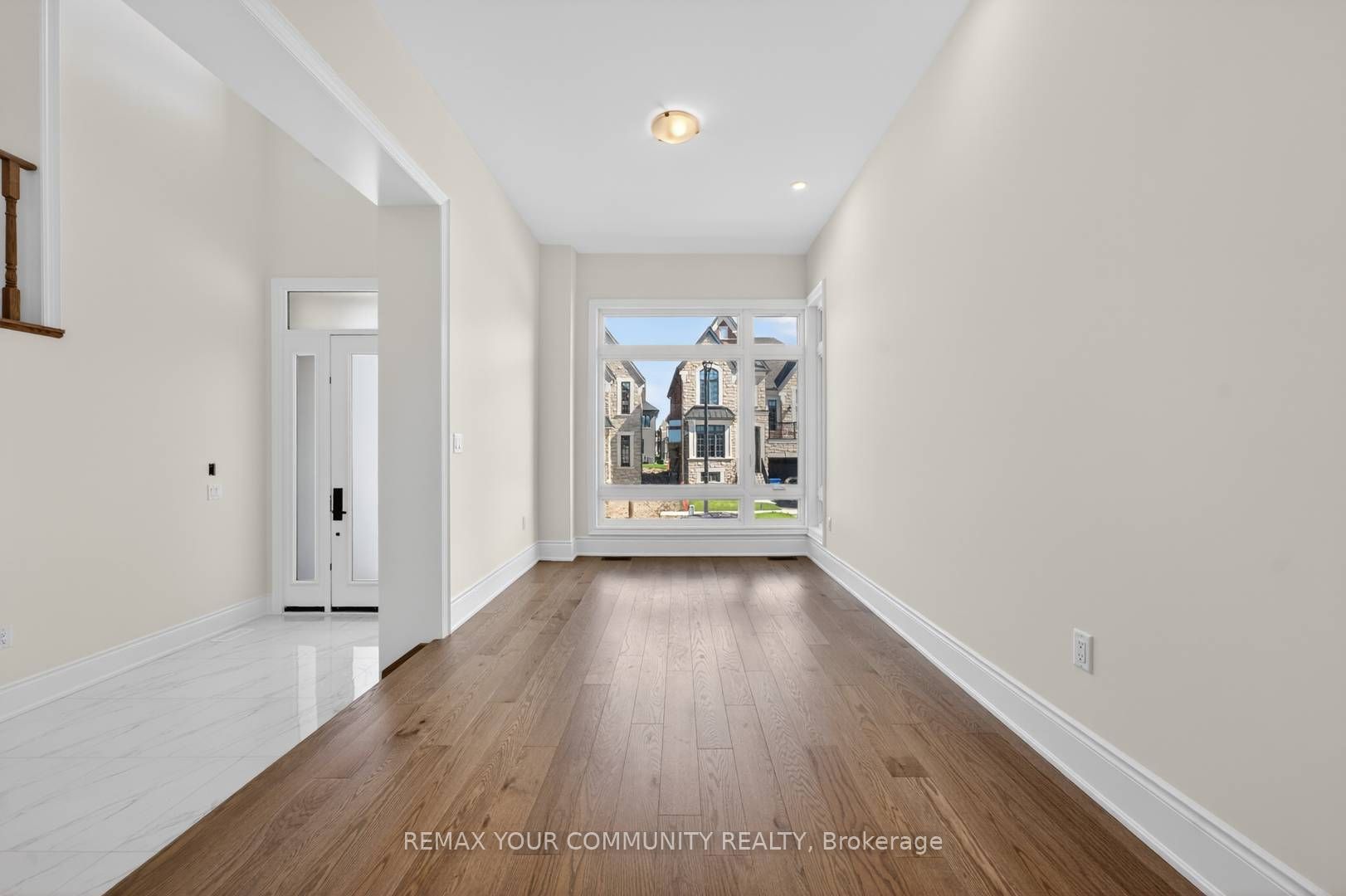 5 Garriock Hall Avenue, King, ON L7B 1K5 photo 4