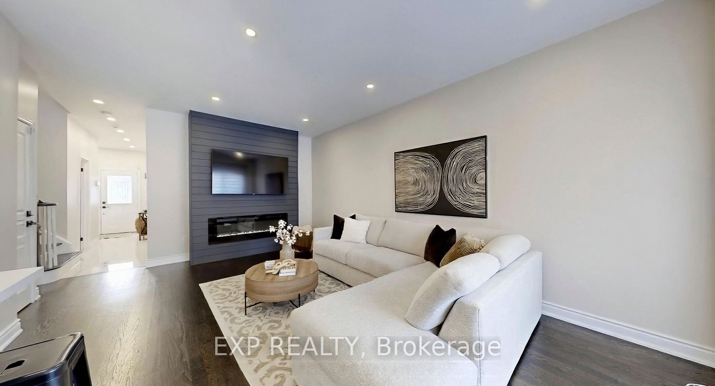 11 Martina Crescent Basement, Vaughan, ON L4H 3B6 photo 3