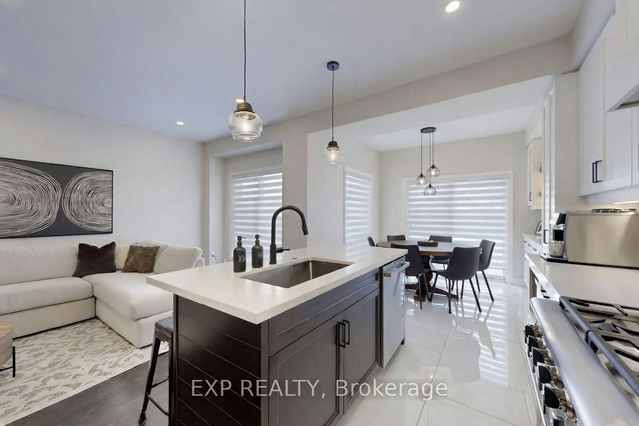 11 Martina Crescent Basement, Vaughan, ON L4H 3B6 photo 5