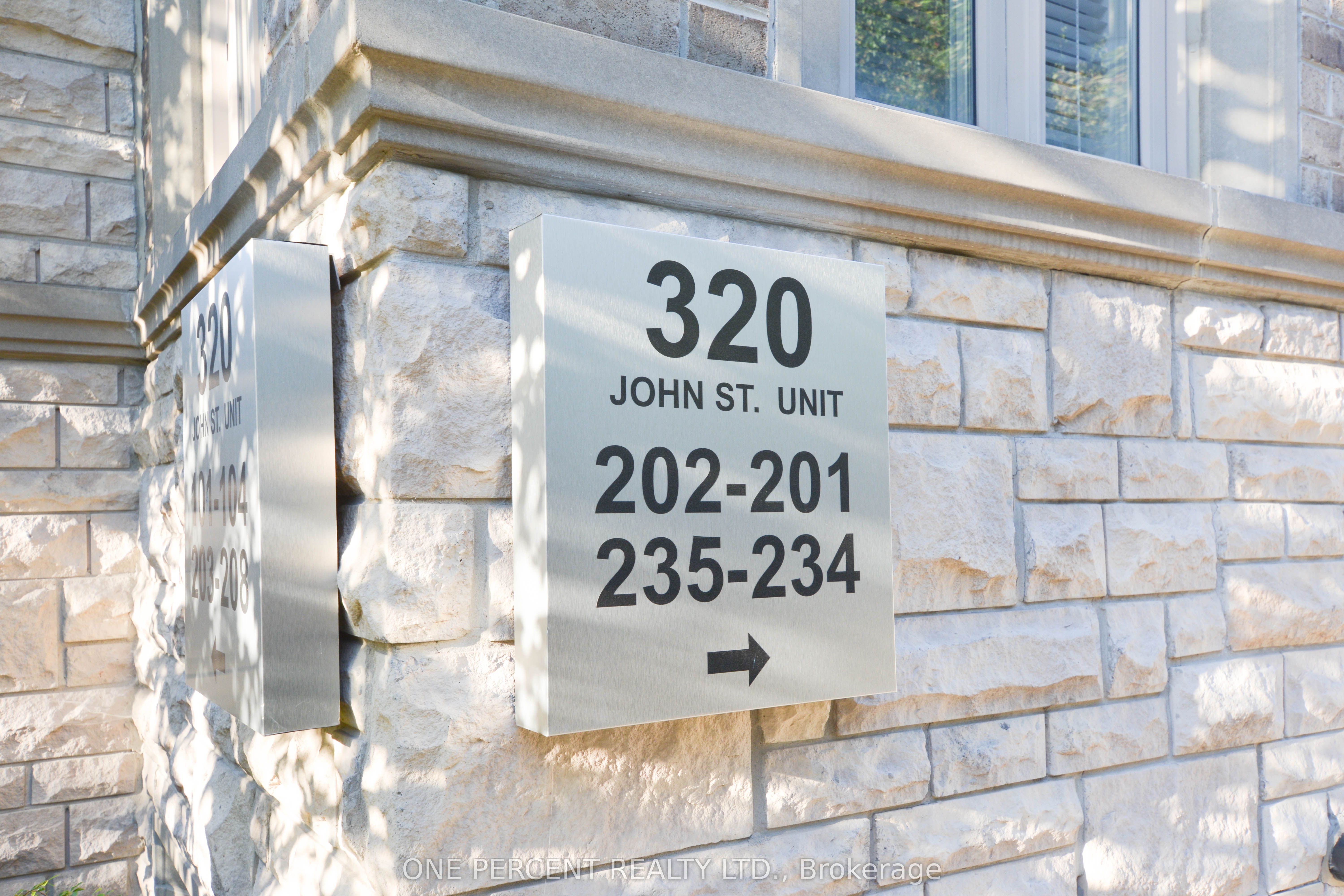 320 John Street 201, Markham, ON L3T 0B1 photo 2