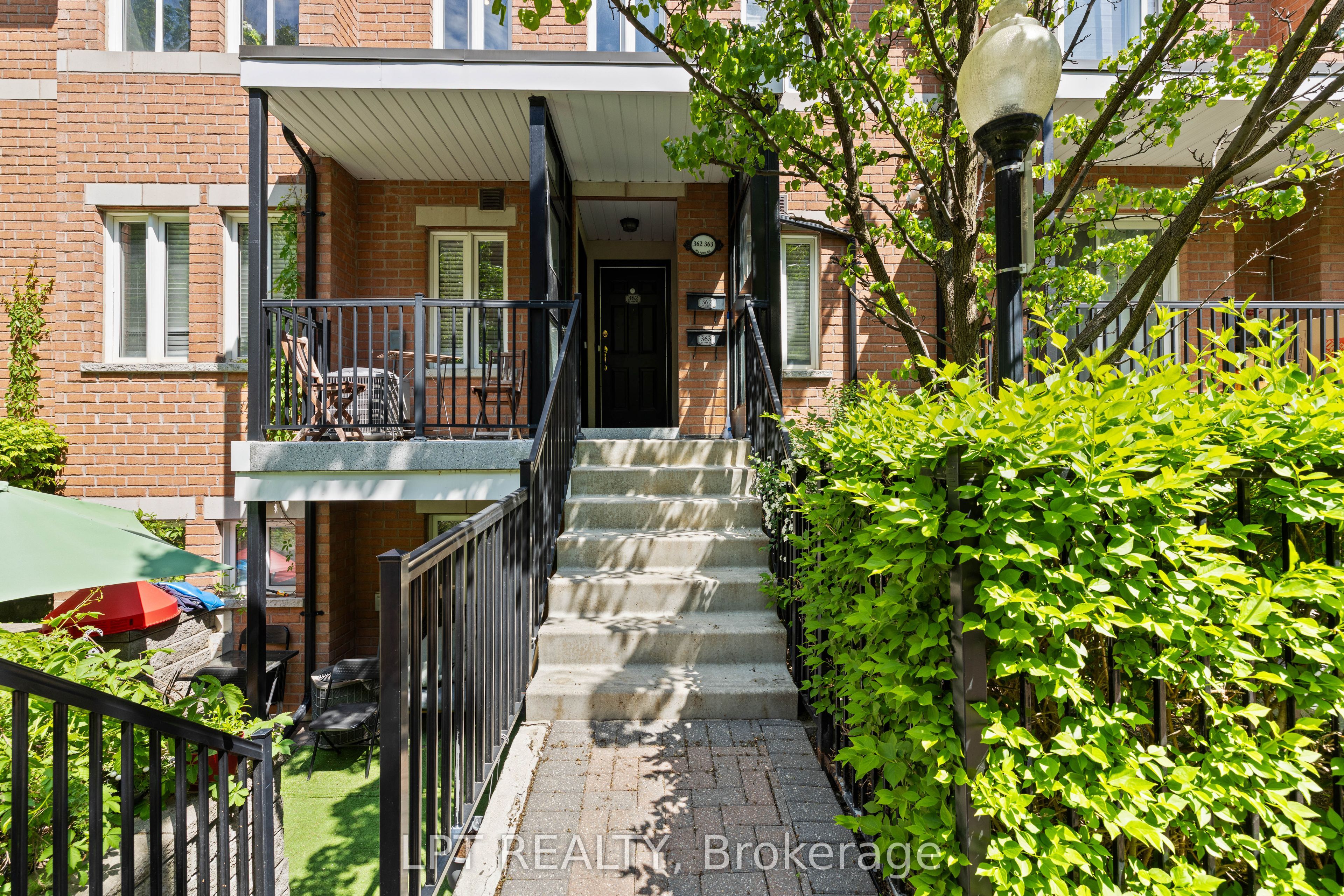 312 John Street 362, Markham, ON L3T 0A7