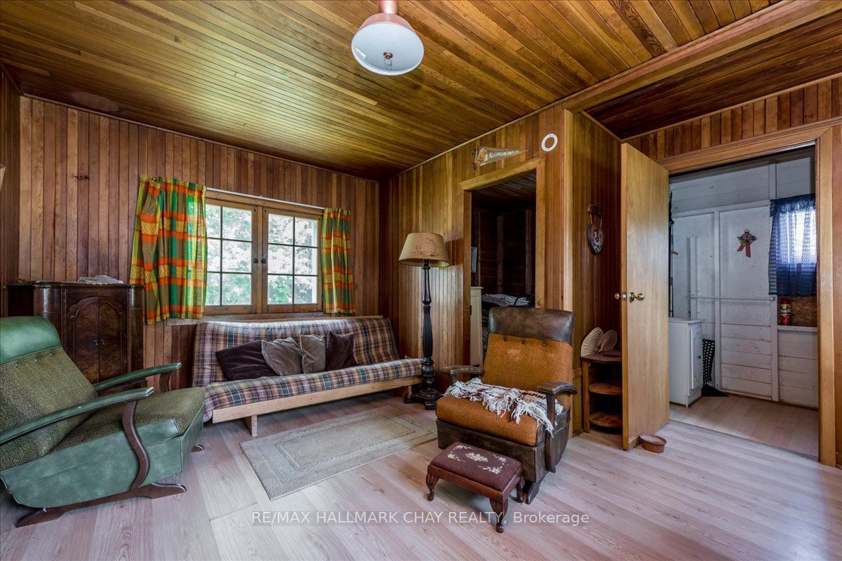 1056 Ewart Street, Innisfil, ON L0L 1C0 photo 5