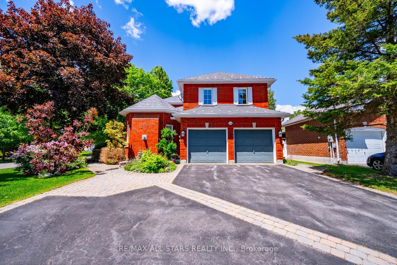 160 Park Drive, Whitchurch-Stouffville, ON L4A 1J6 photo 3