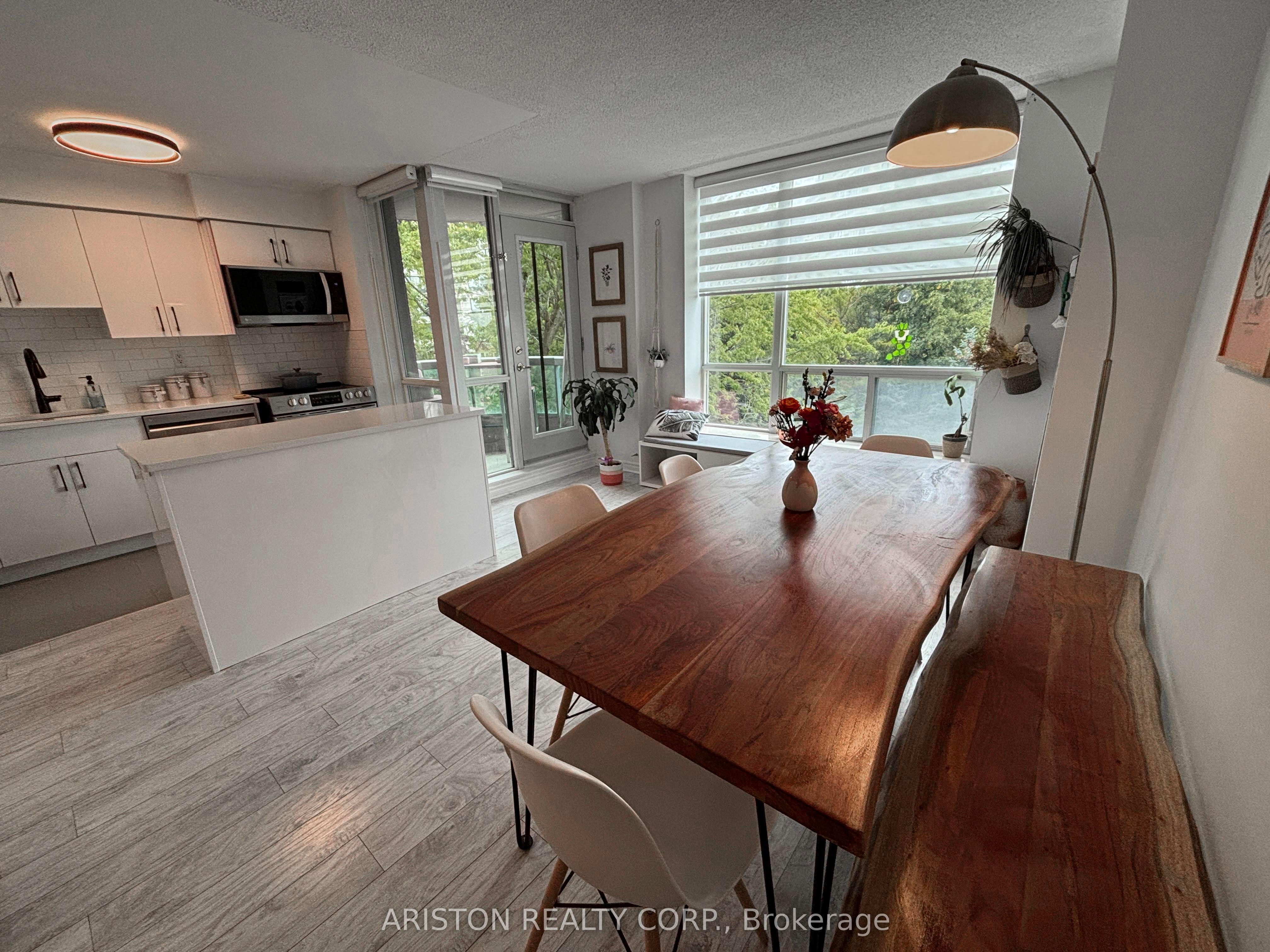 745 New Westminster Drive 409, Vaughan, ON L4J 8J9