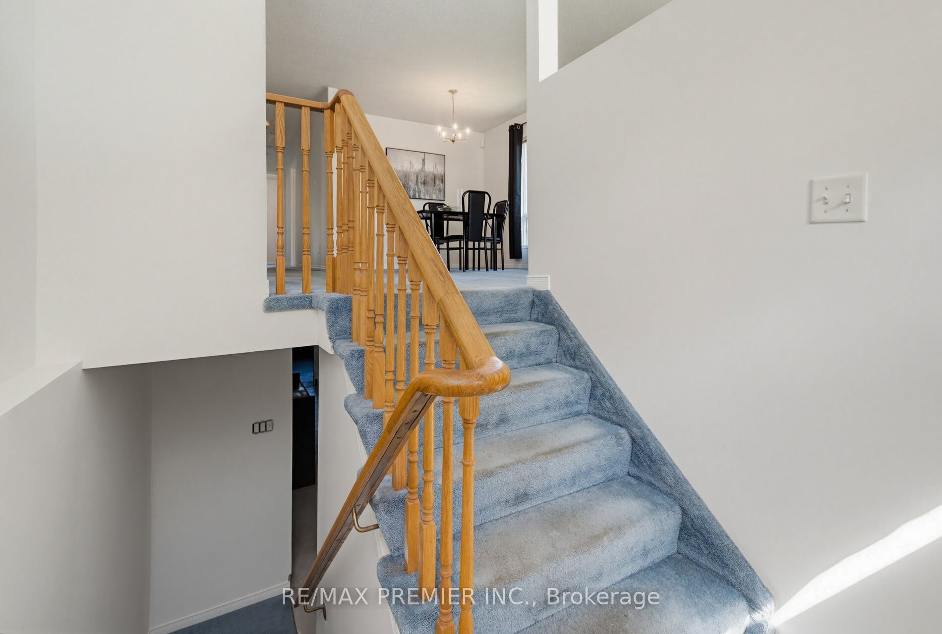4 D.A. Jones Avenue, New Tecumseth, ON L0G 1A0 photo 3