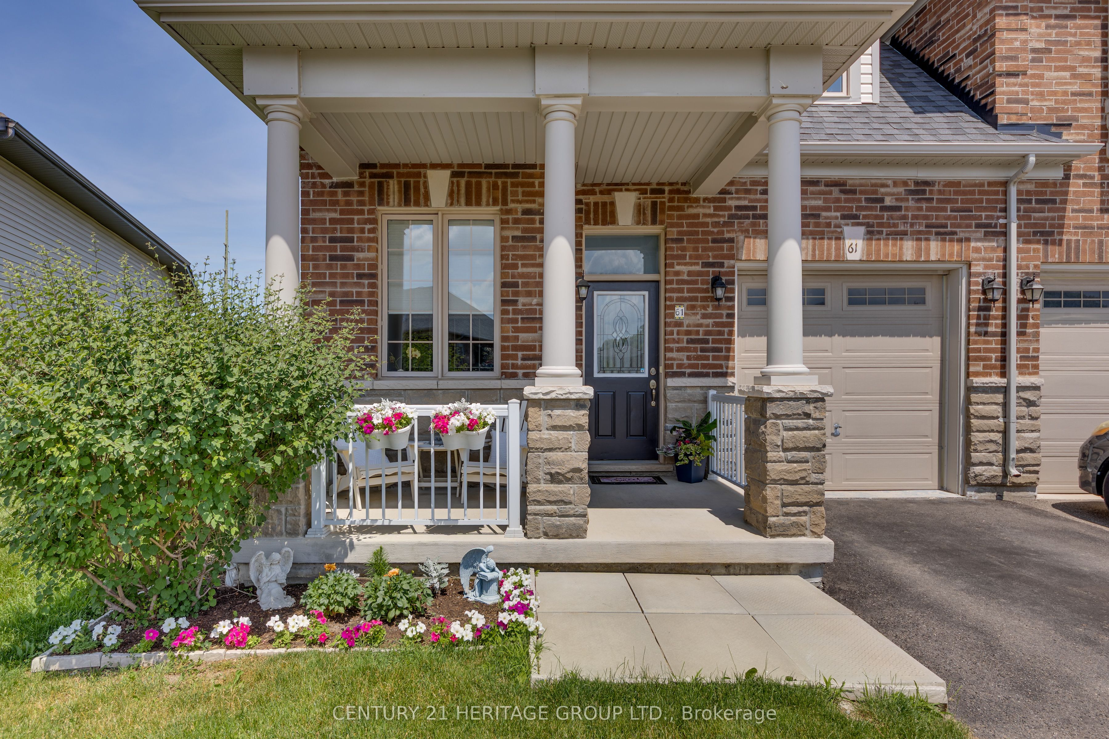 61 Kingsmere Crescent, New Tecumseth, ON L9R 0K6 photo 2