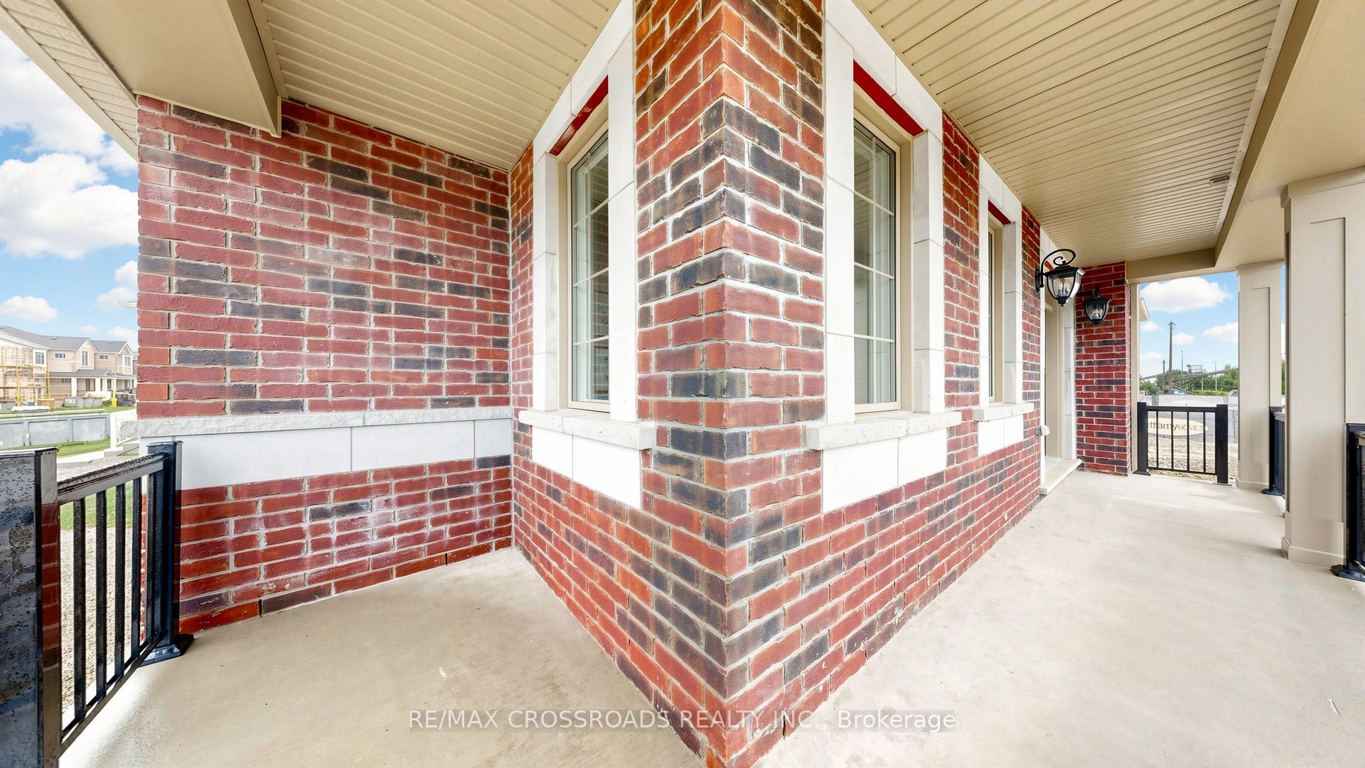 347 Berczy Green Drive, Markham, ON L6C 3S7 photo 3