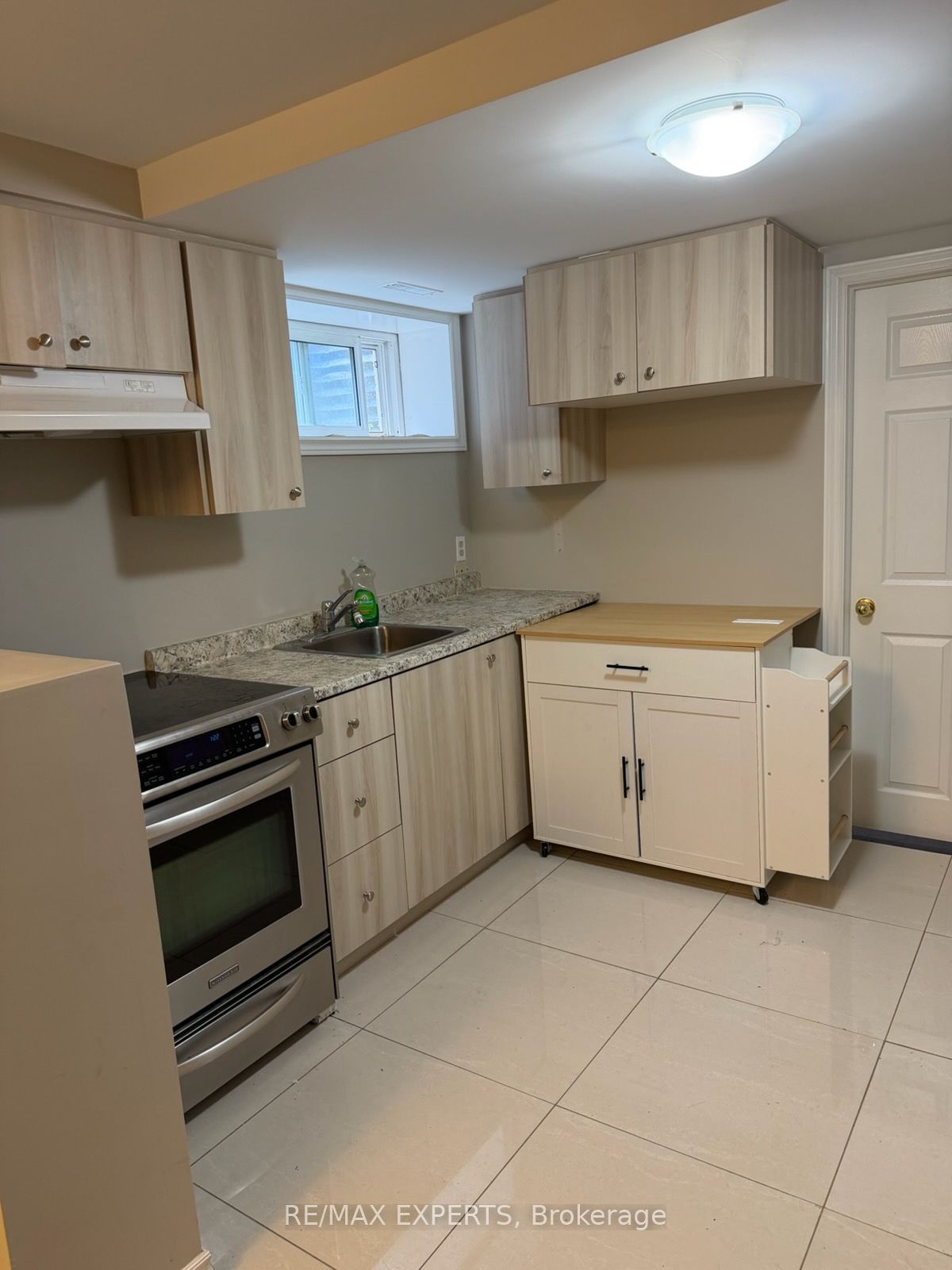 182 Timber Lane, Vaughan, ON L4L 3J9 photo 3