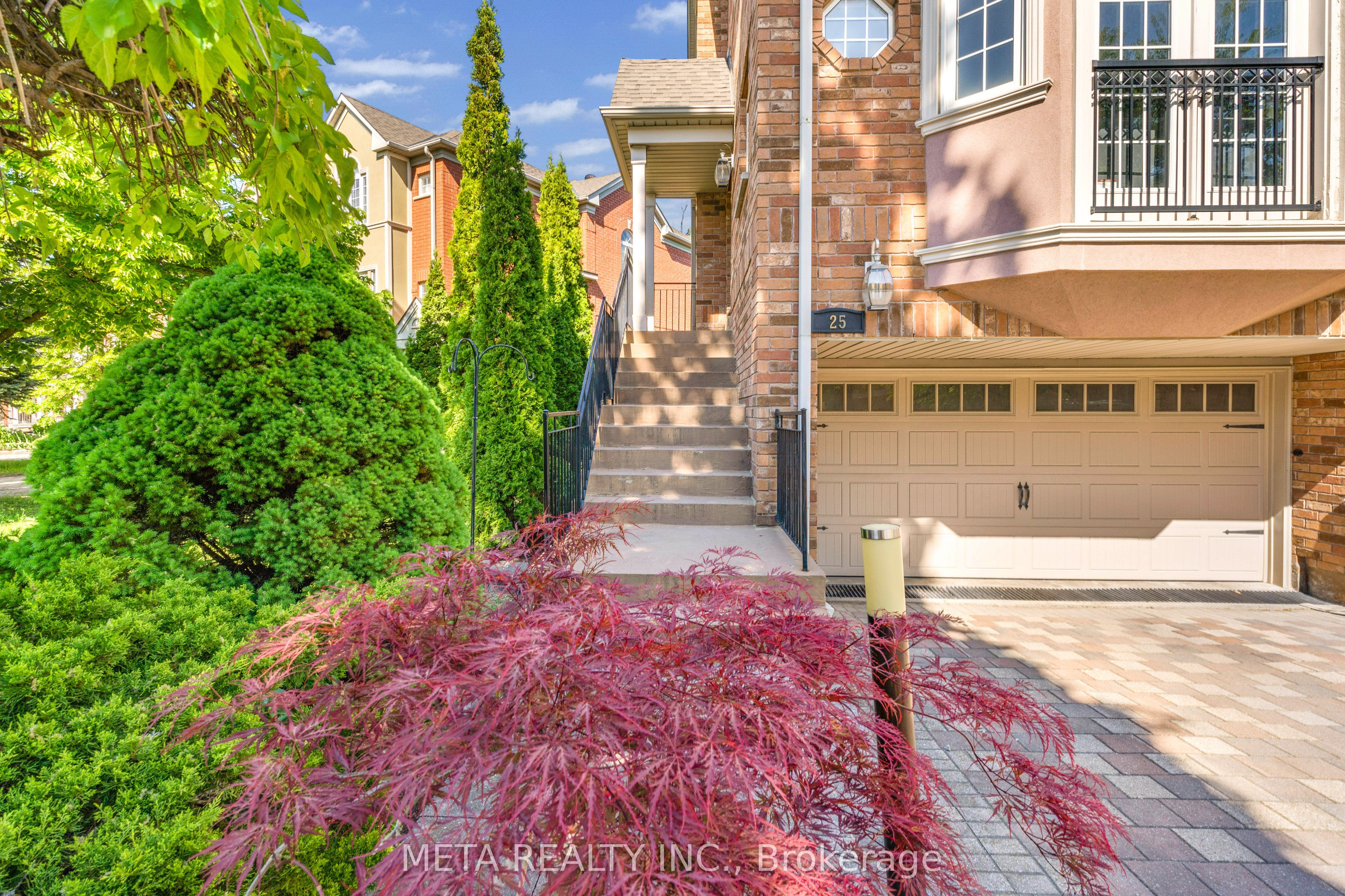 25 Crispin Court, Markham, ON L3R 4G6 photo 4