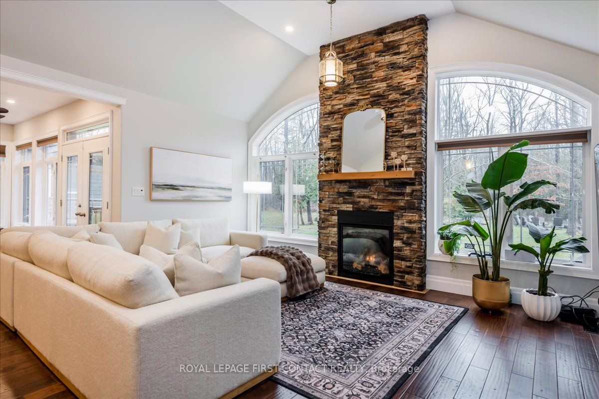 3500 Crescent Harbour Road, Innisfil, ON L9S 2Y8 photo 5