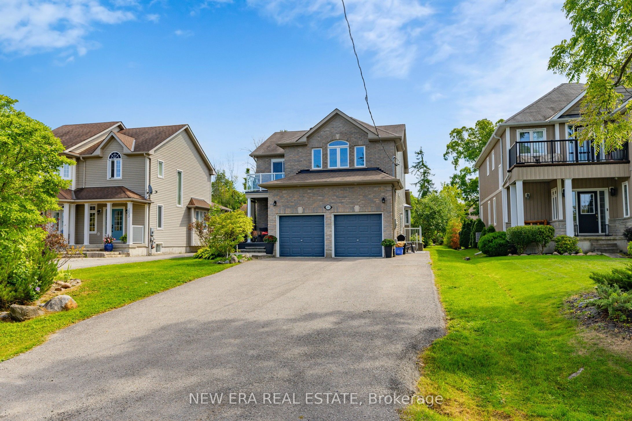 1031 Lake Drive N, Georgina, ON L4P 3E9