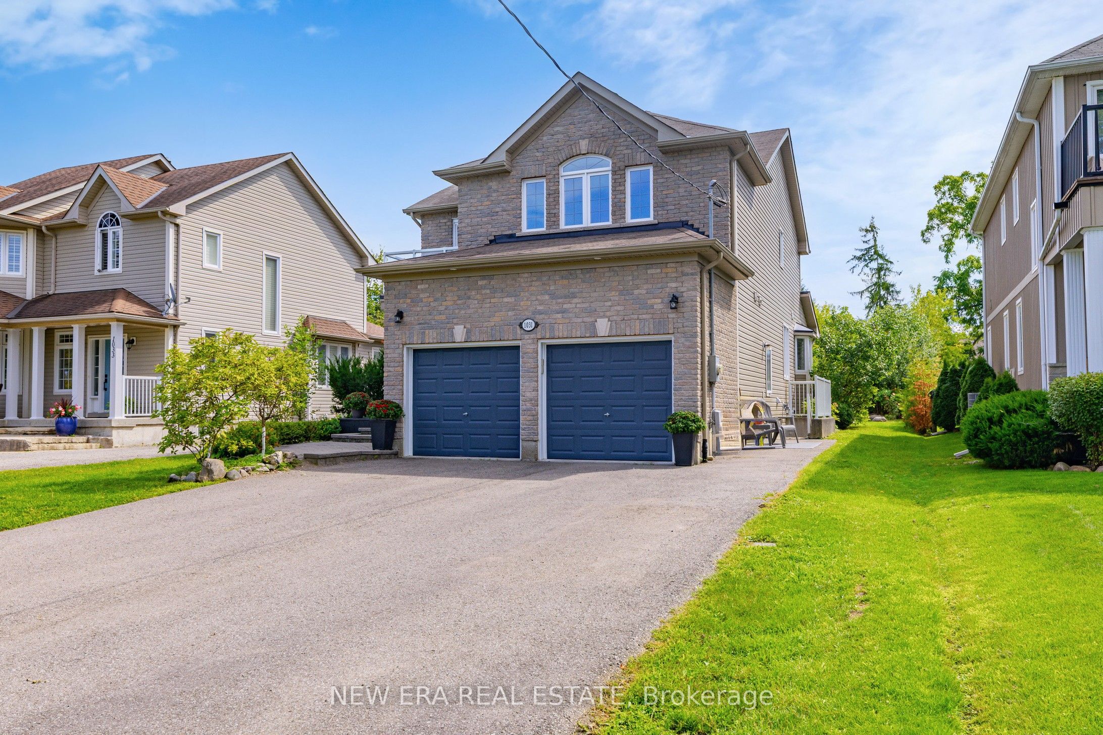 1031 Lake Drive N, Georgina, ON L4P 3E9 photo 2