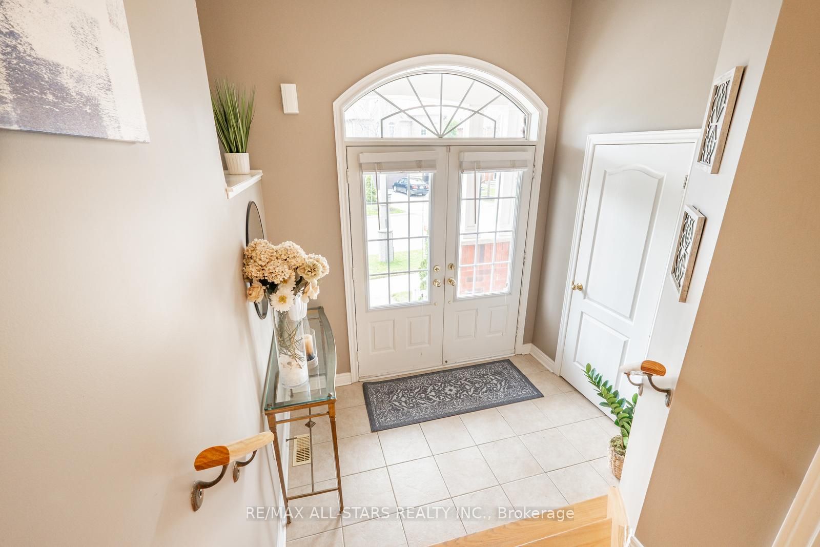 43 Horsedreamer Lane, Whitchurch-Stouffville, ON L4A 0G6 photo 5