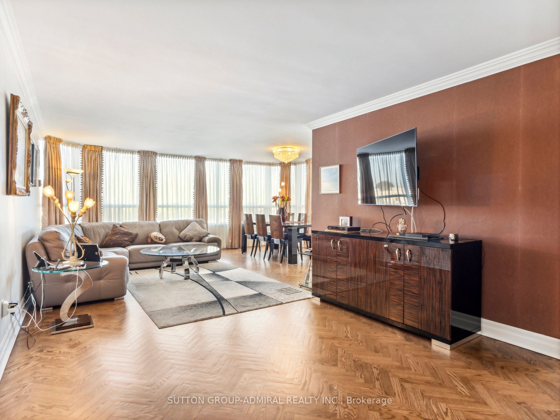 7 Townsgate Drive 604, Vaughan, ON L4J 7Z9 photo 4