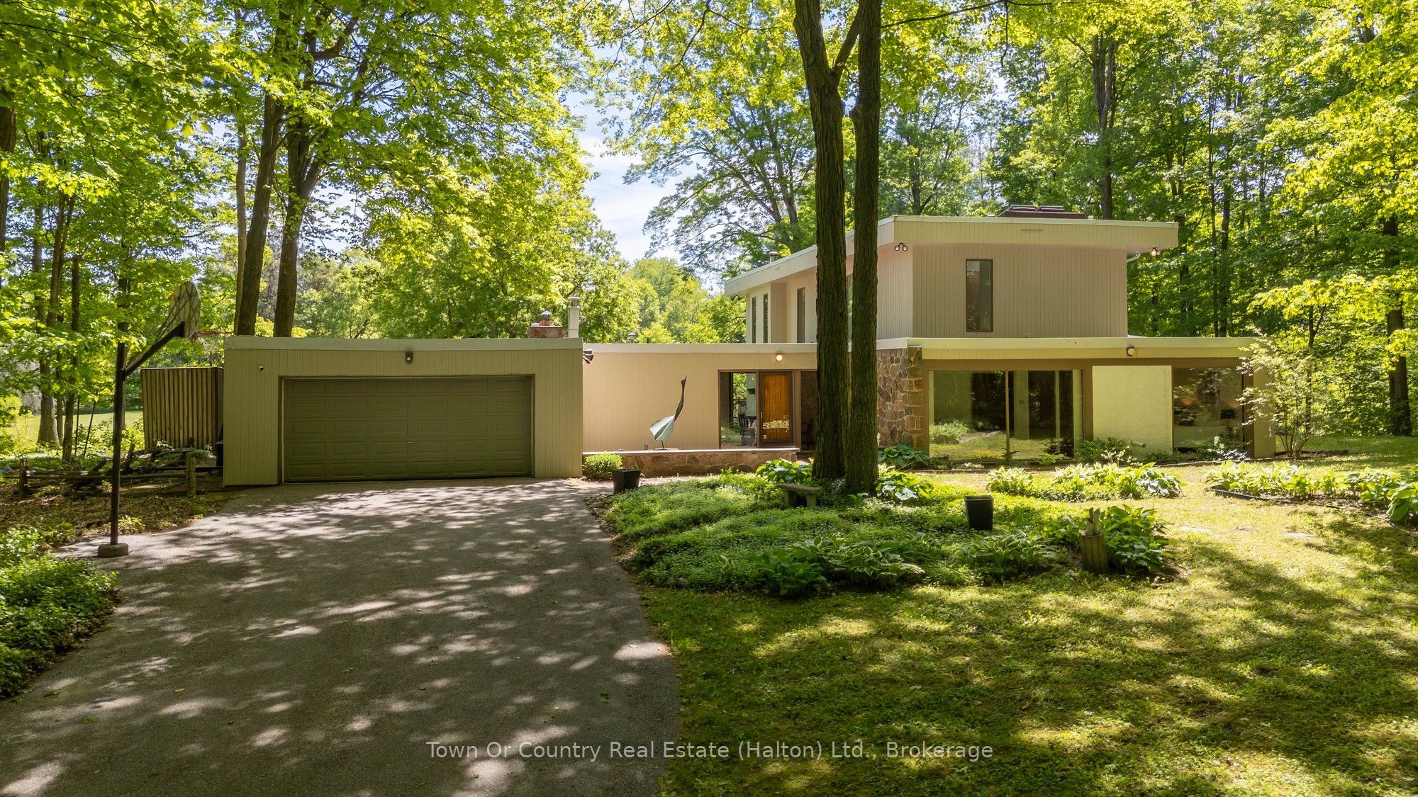 1127 Adjala Tecumseth Townline, New Tecumseth, ON L0G 1W0