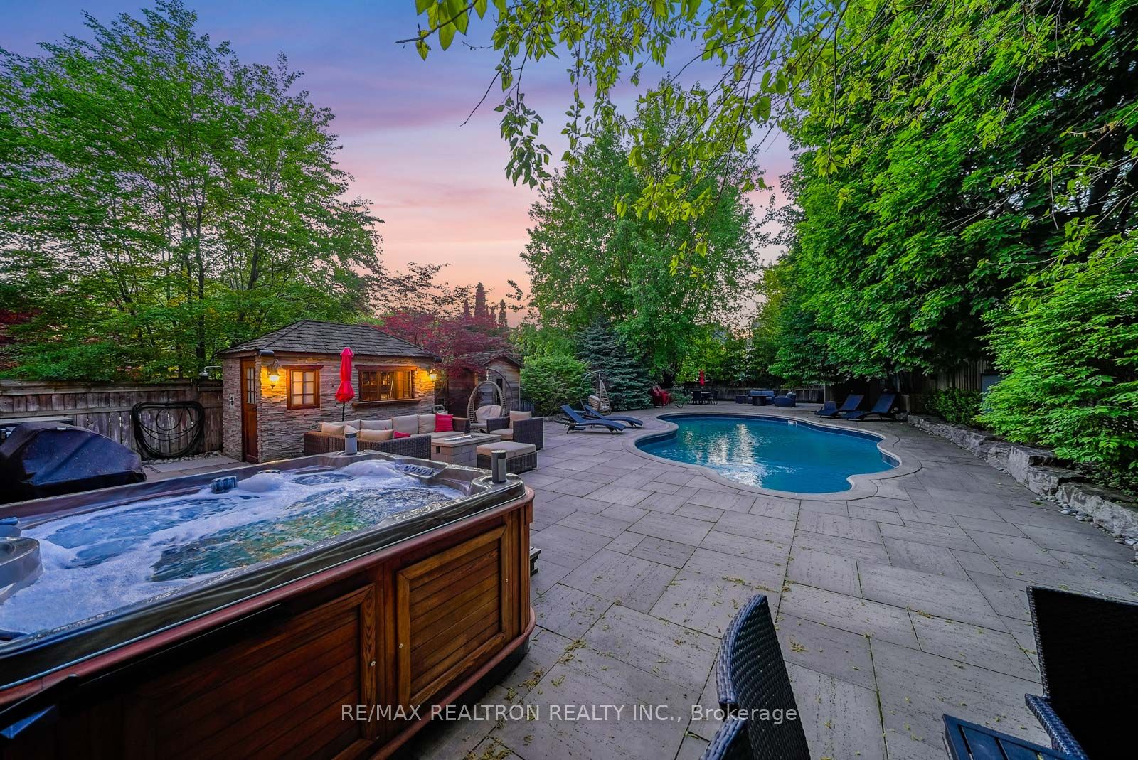 160 King High Drive, Vaughan, ON L4J 3N5 photo 3