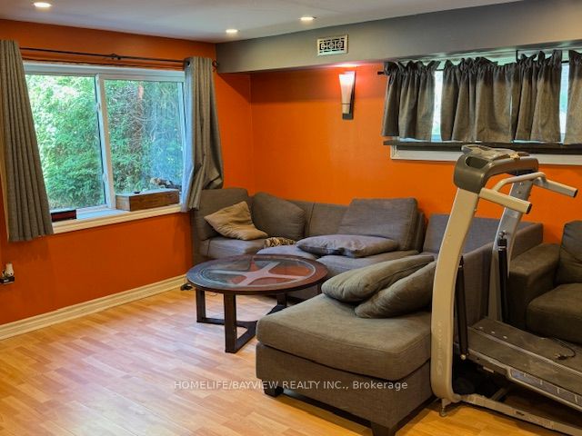 34 River Drive, Essa, ON L0M 1B0 photo 3