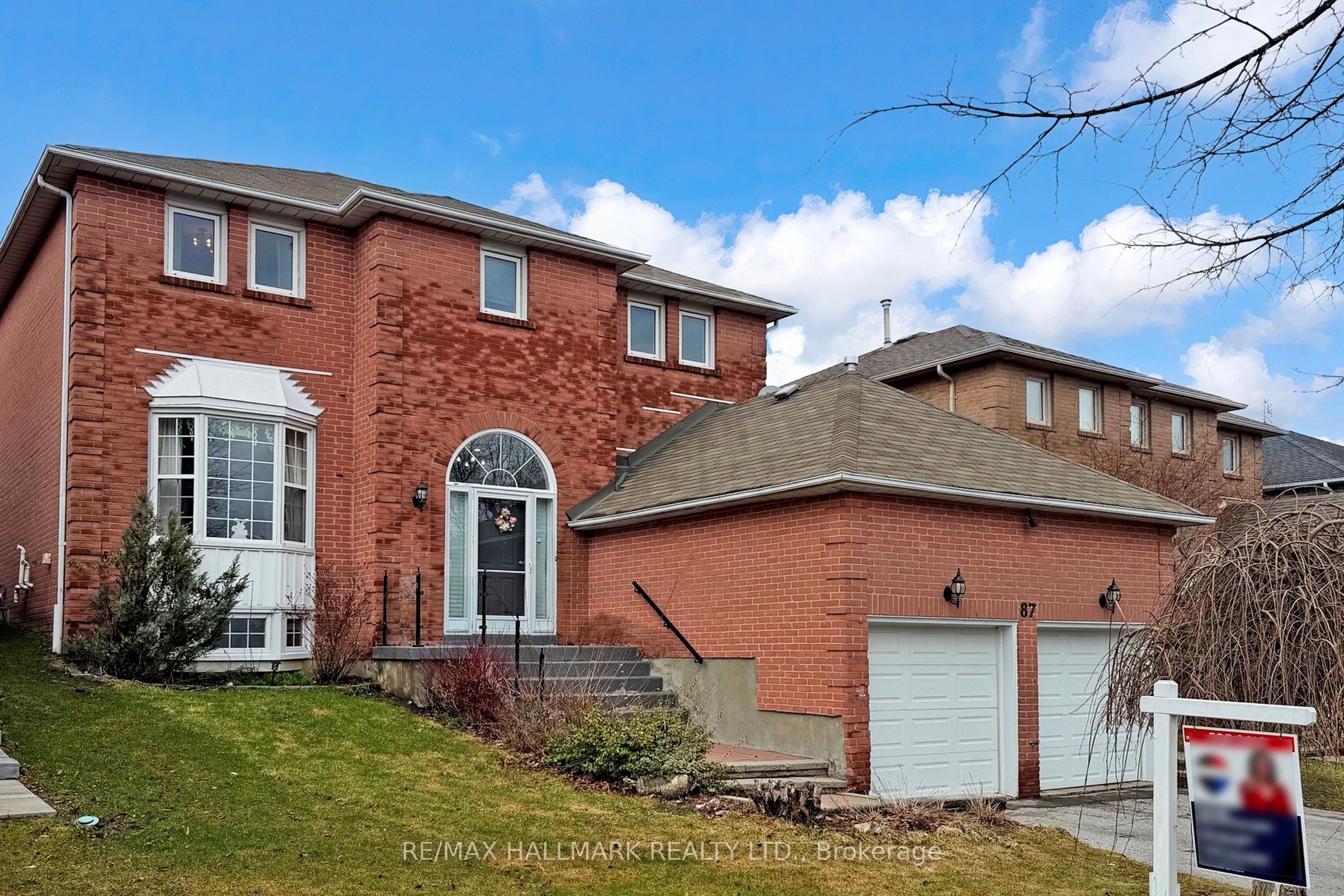 87 Autumn Way, Aurora, ON L4G 4P7 photo 3