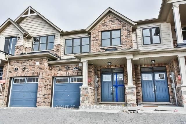 4 Blackpool Lane, East Gwillimbury, ON L9N 0R7 photo 2