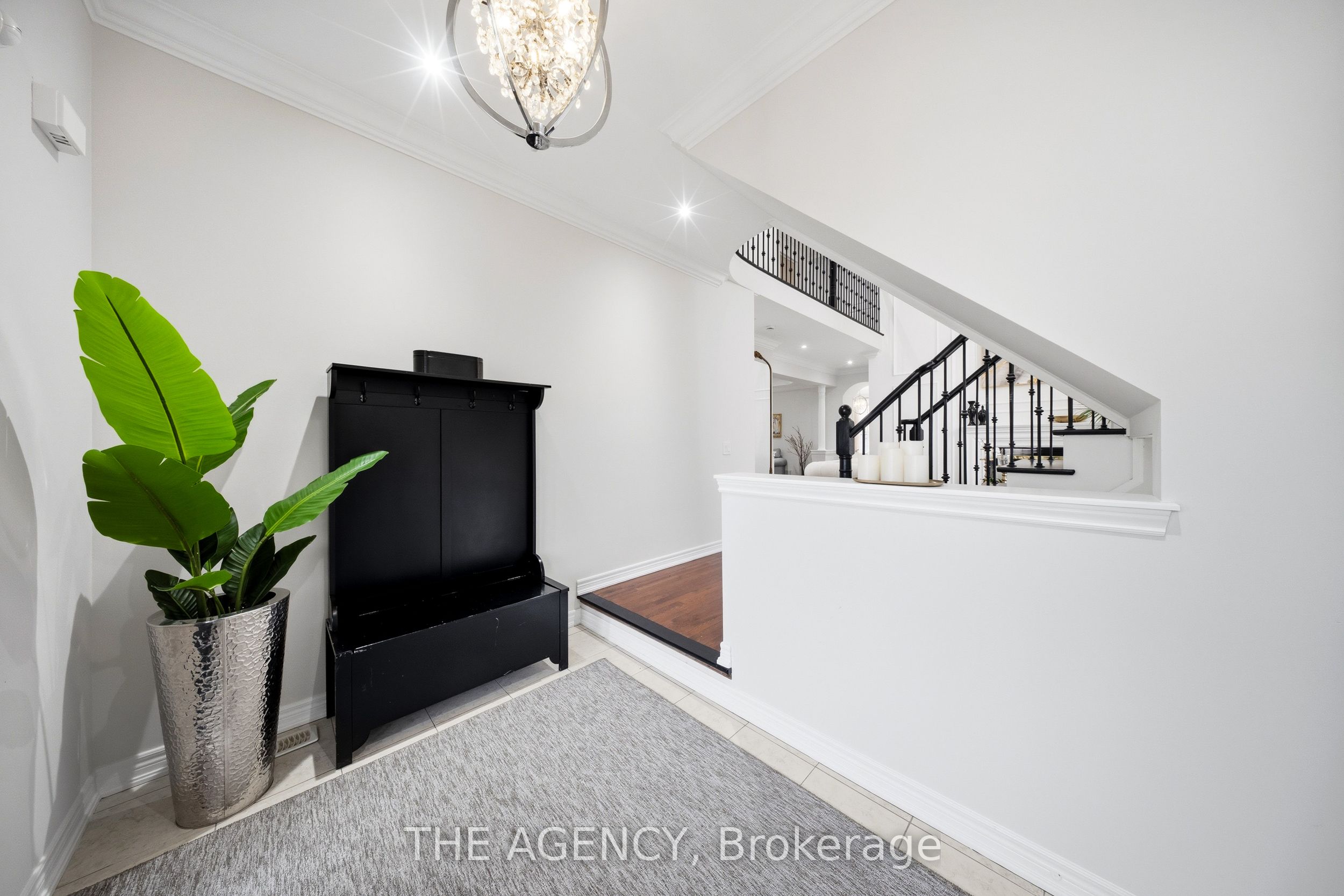 36 Zoran Lane, Vaughan, ON L6A 4G1 photo 4