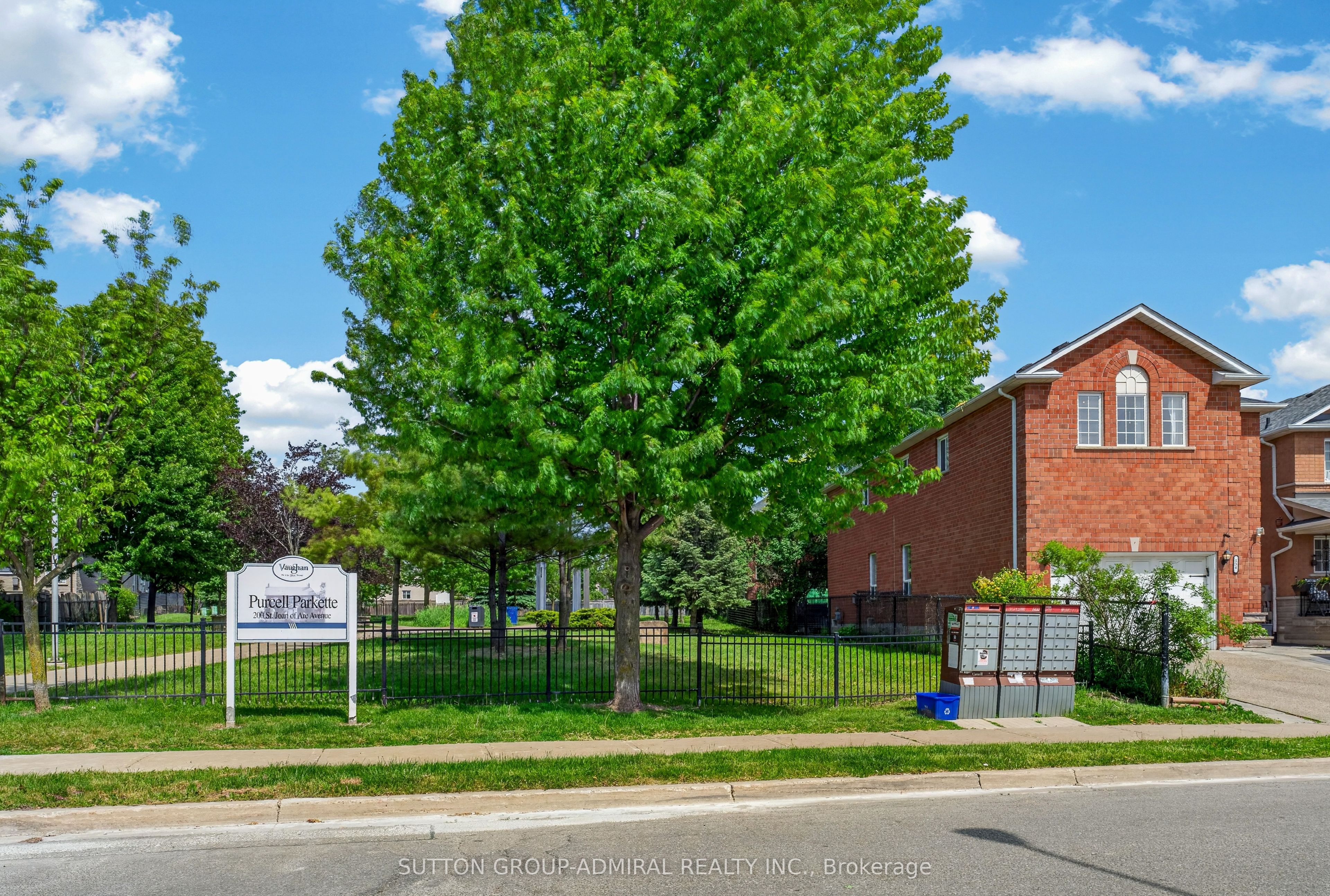 134 Purcell Crescent, Vaughan, ON L6A 3C6 photo 5