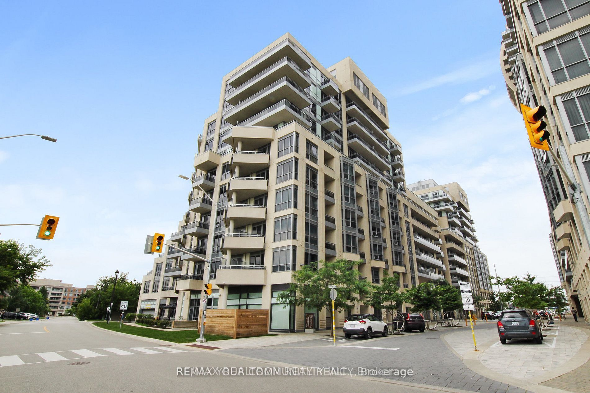 9191 Yonge Street 518 Sw, Richmond Hill, ON L4C 6Z2