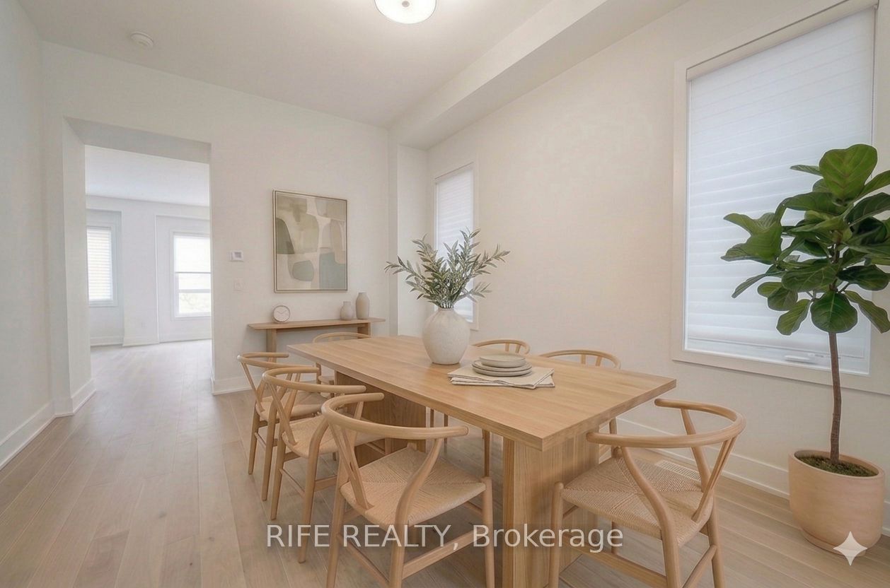 177 Sikura Circle, Aurora, ON L4G 3Z1 photo 4