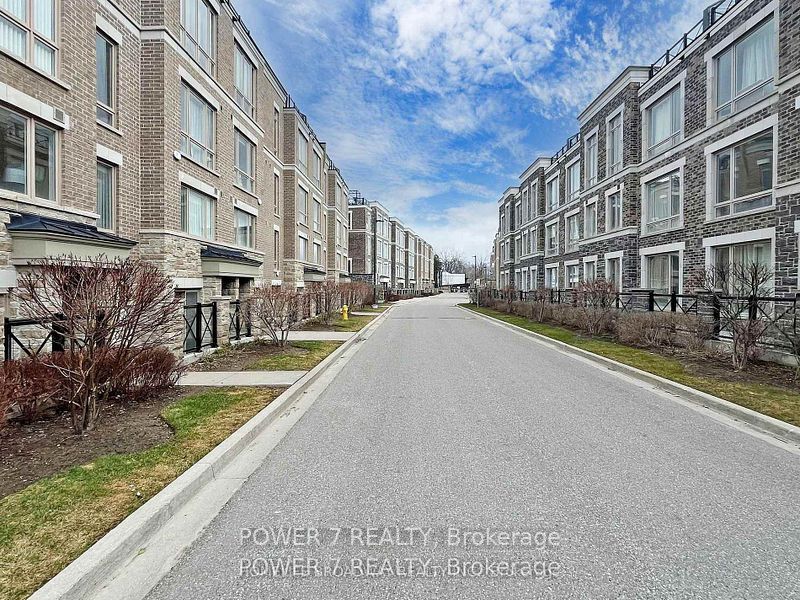 30 Dunsheath Way 509, Markham, ON L6B 1N3 photo 4