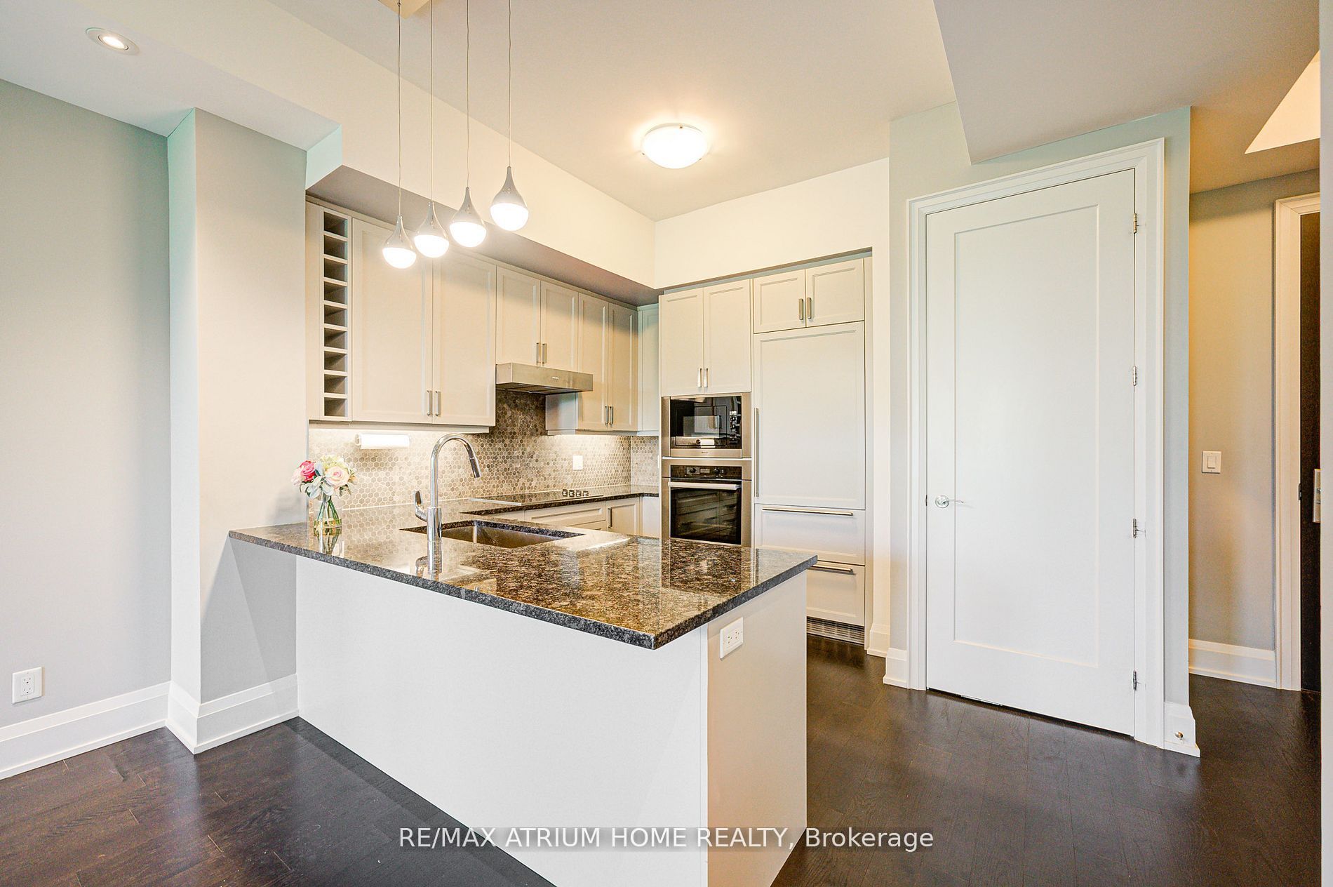 20 Fred Varley Drive 324, Markham, ON L3R 1S4 photo 5
