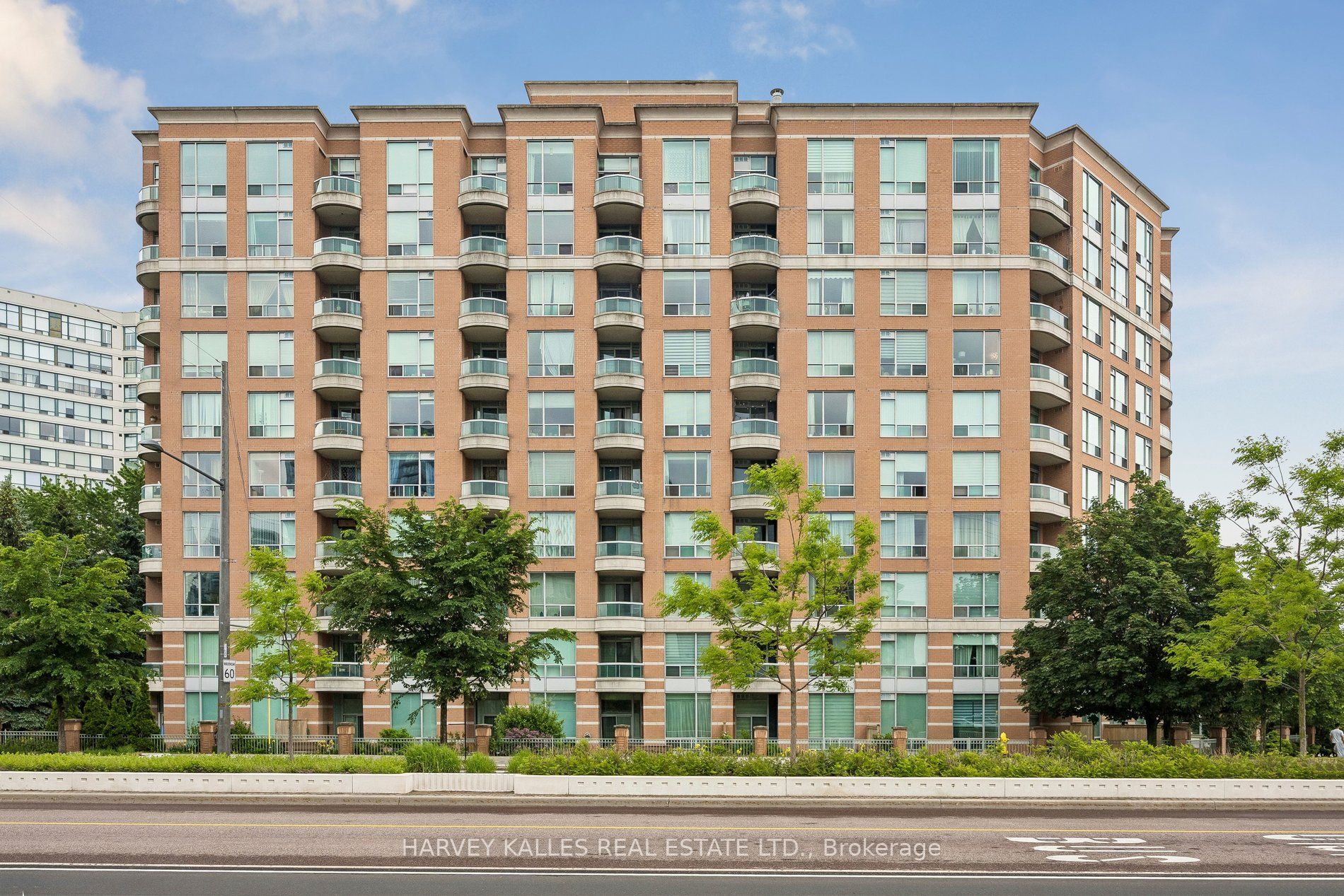745 New Westminster Drive 302, Vaughan, ON L4J 8J9