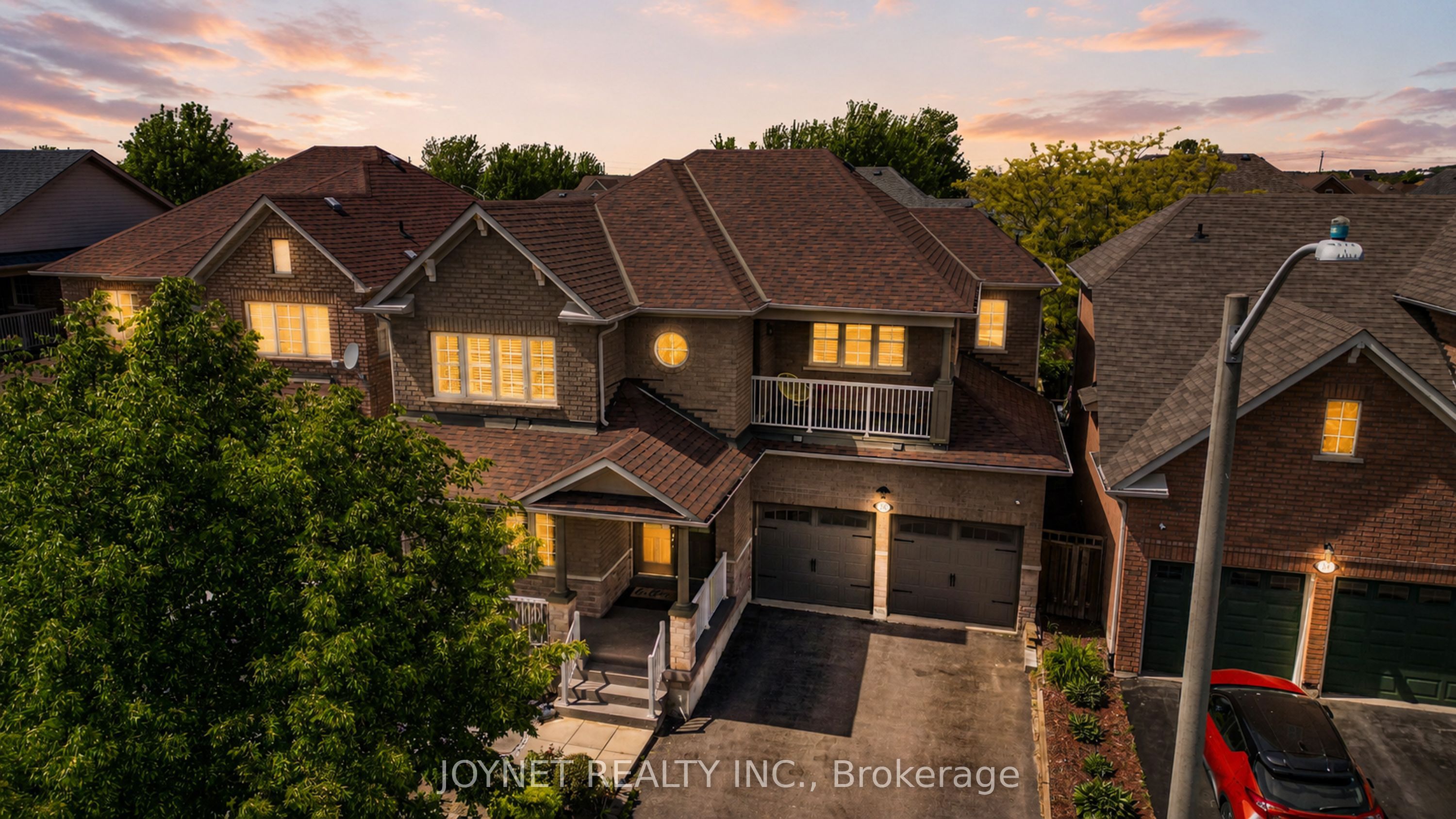 36 Newbridge Avenue N, Richmond Hill, ON L4E 3Z9 photo 4