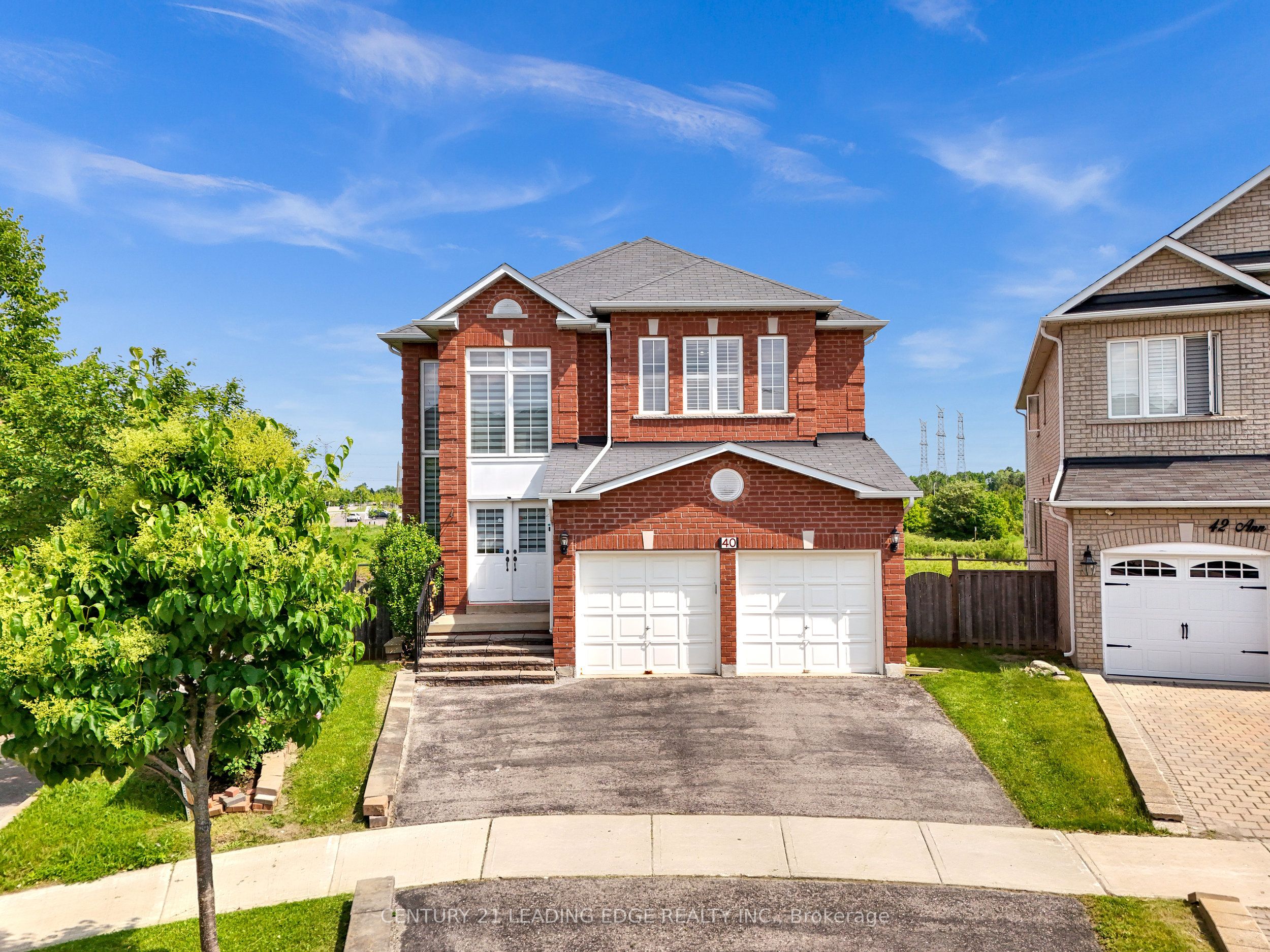 40 Ann Louise Crescent, Markham, ON L3S 0A8 photo 3