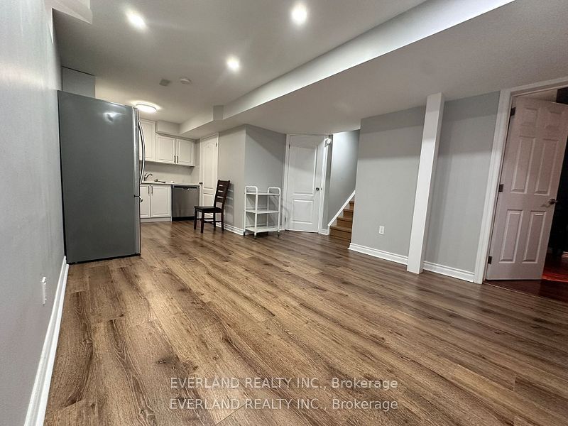 4 Shell Court basement, Richmond Hill, ON L4S 0B1 photo 2