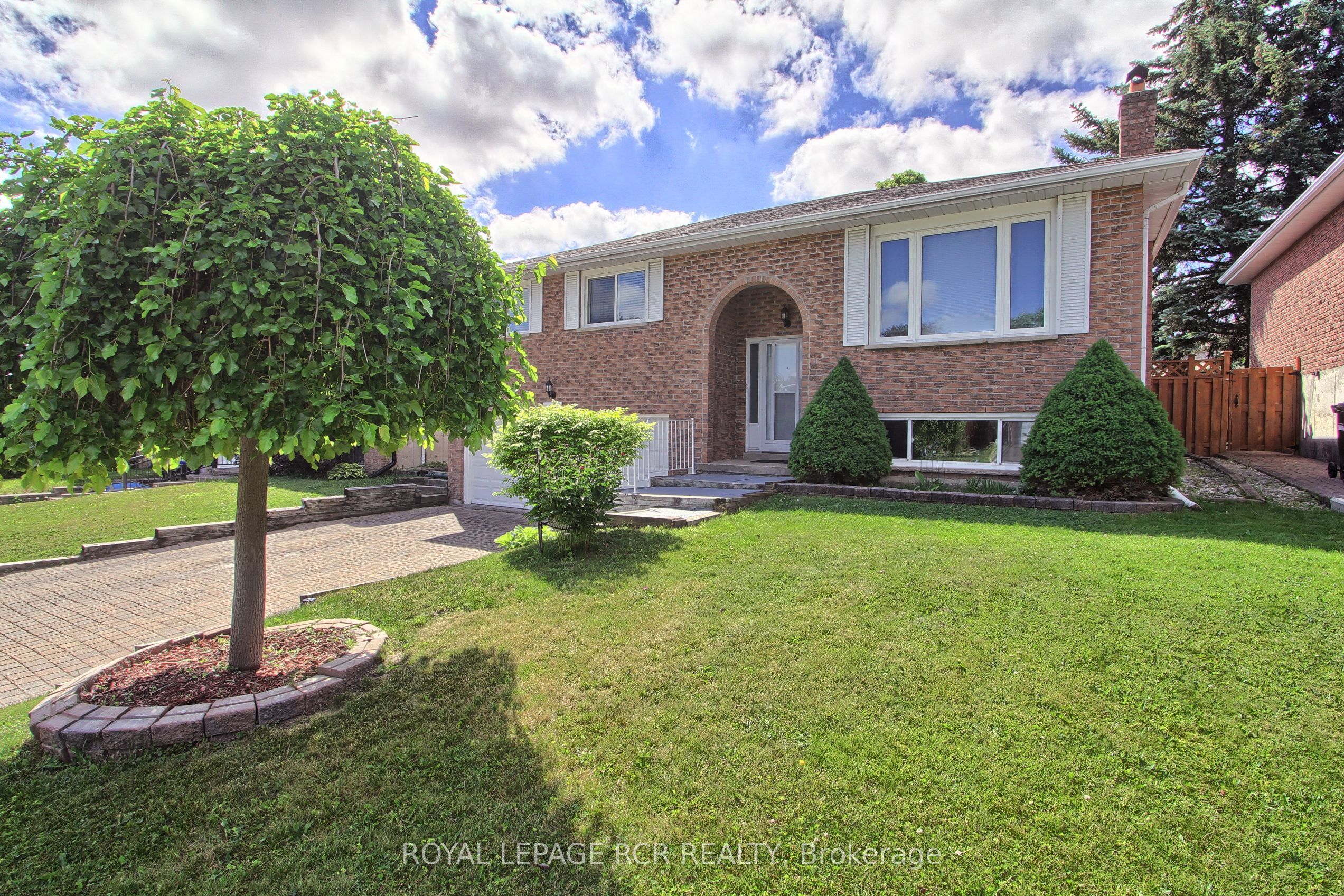 491 Maplegrove Avenue, Bradford West Gwillimbury, ON L3Z 2W1 photo 3